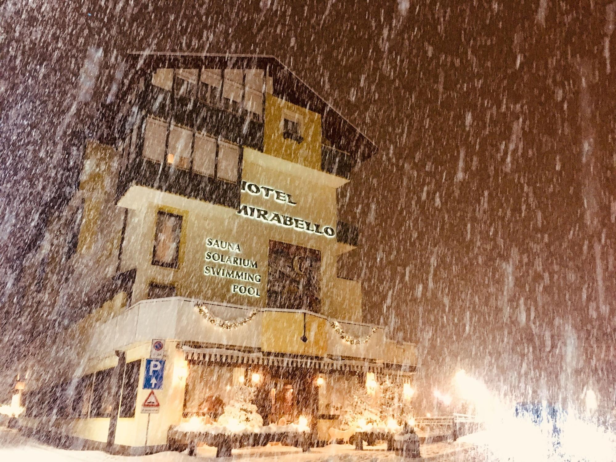 Vista Exterior Hotel Mirabello - Slow Hotel Benessere