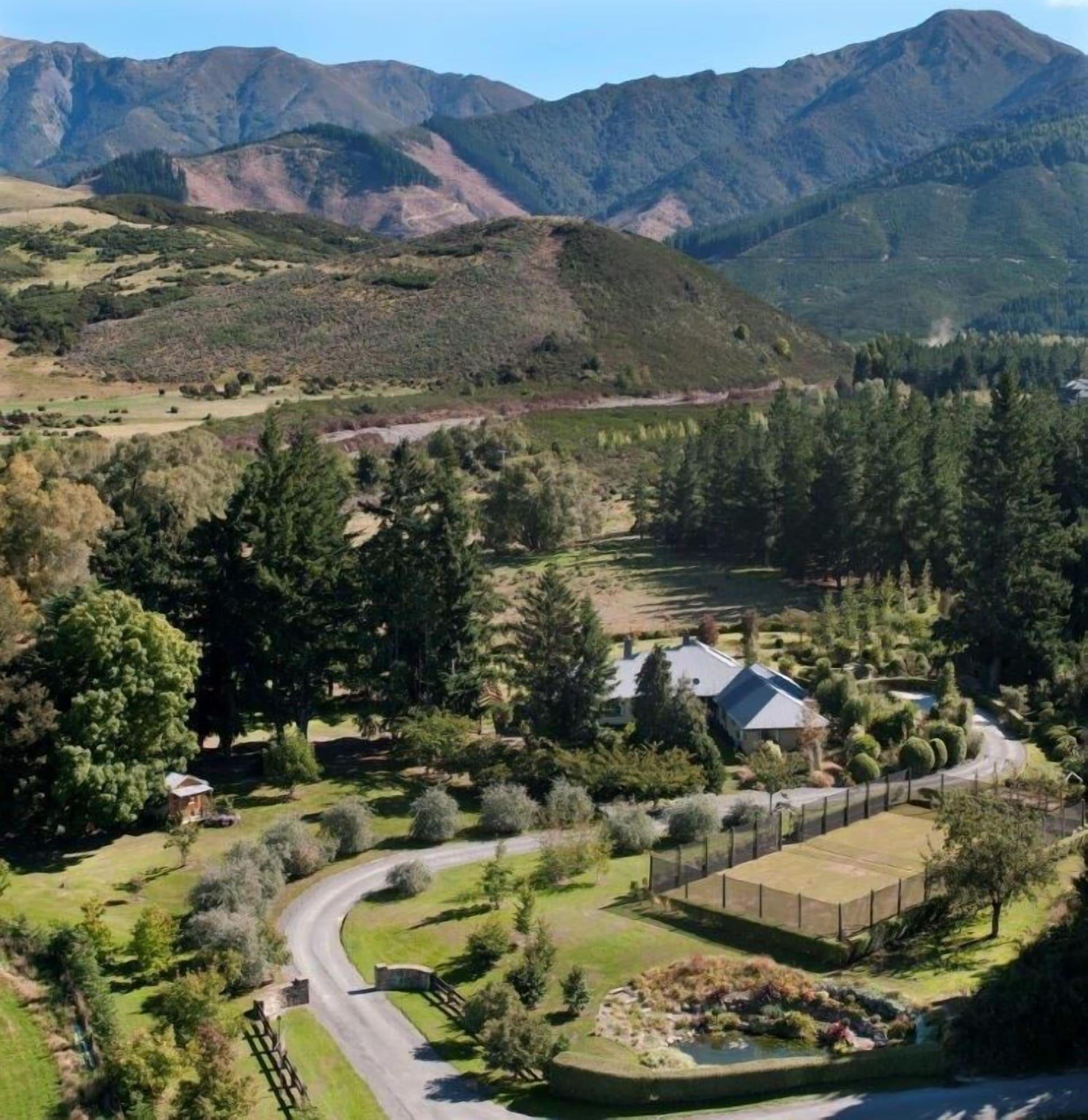 Vista Exterior Rippinvale Retreat