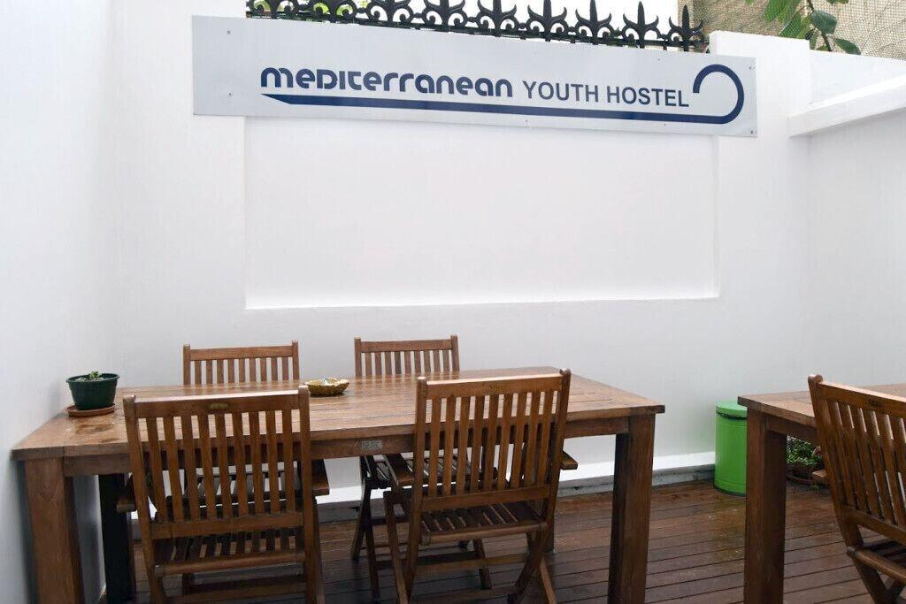 Vista Exterior Mediterranean Hostel