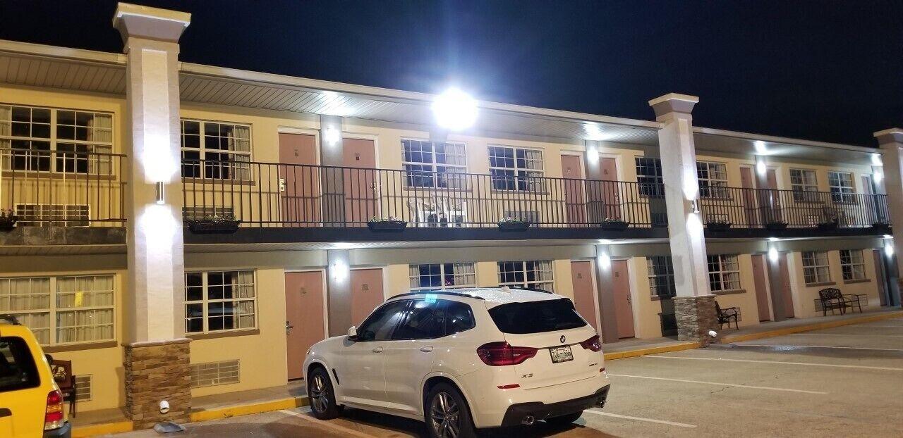 Vista Exterior Knights Inn Chattanooga