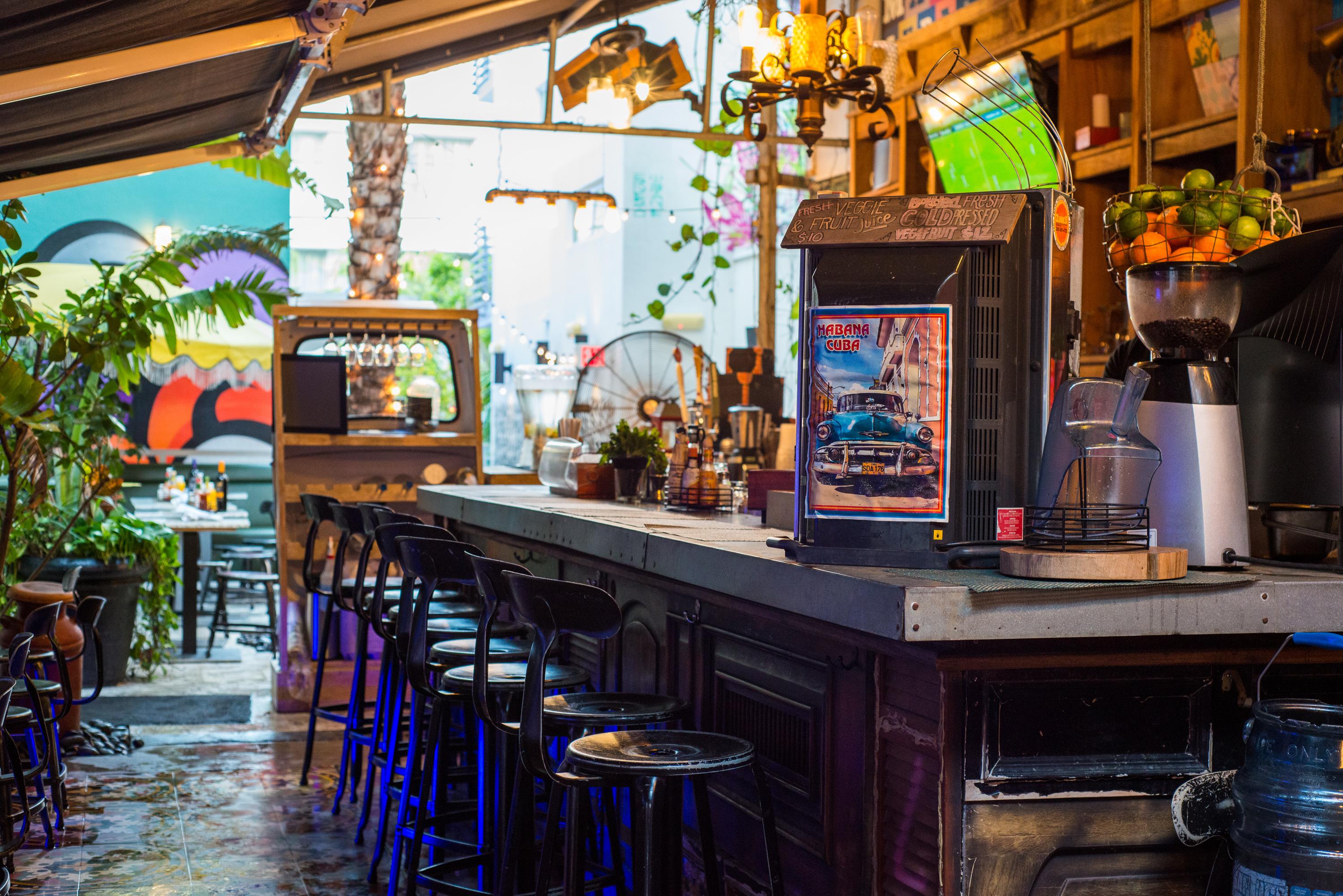 Bar/Salón Riviera Hotel South Beach