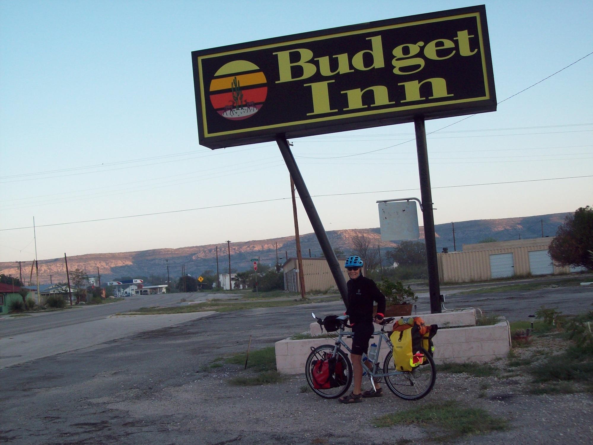 Varios Budget Inn Sanderson