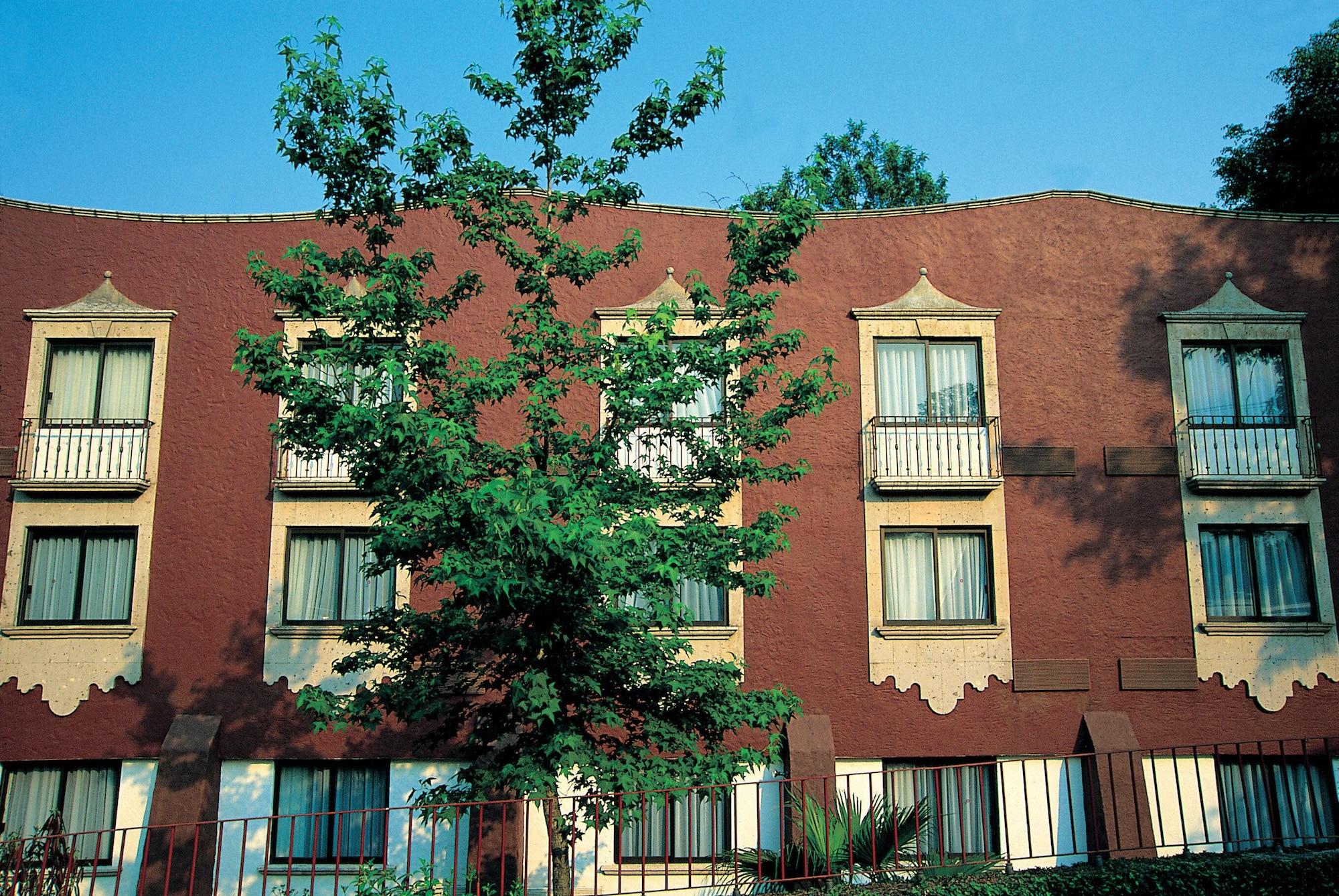 Vista Exterior Fiesta Inn Xalapa