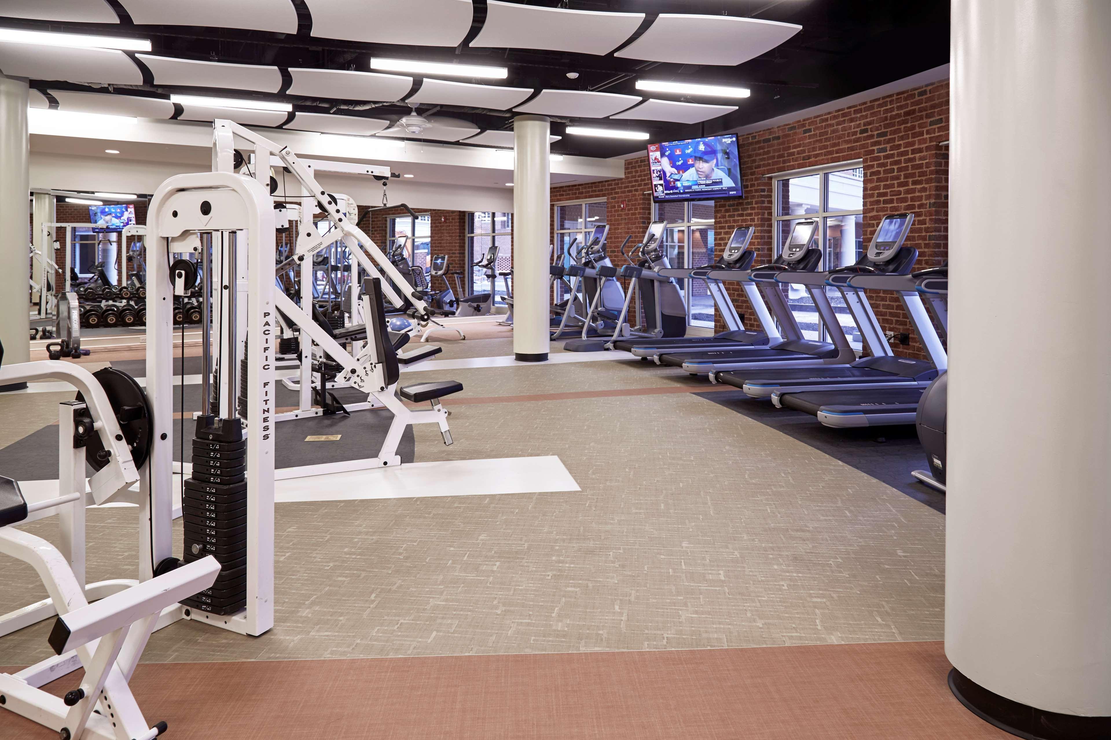 Gimnasio Rizzo Center, a Destination by Hyatt Hotel