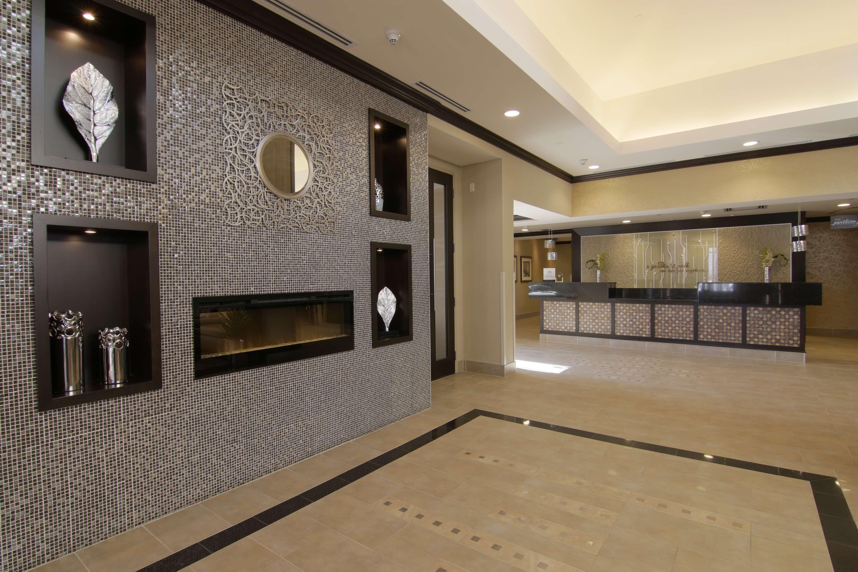 Vista Lobby Hilton Garden Inn Toronto/Brampton
