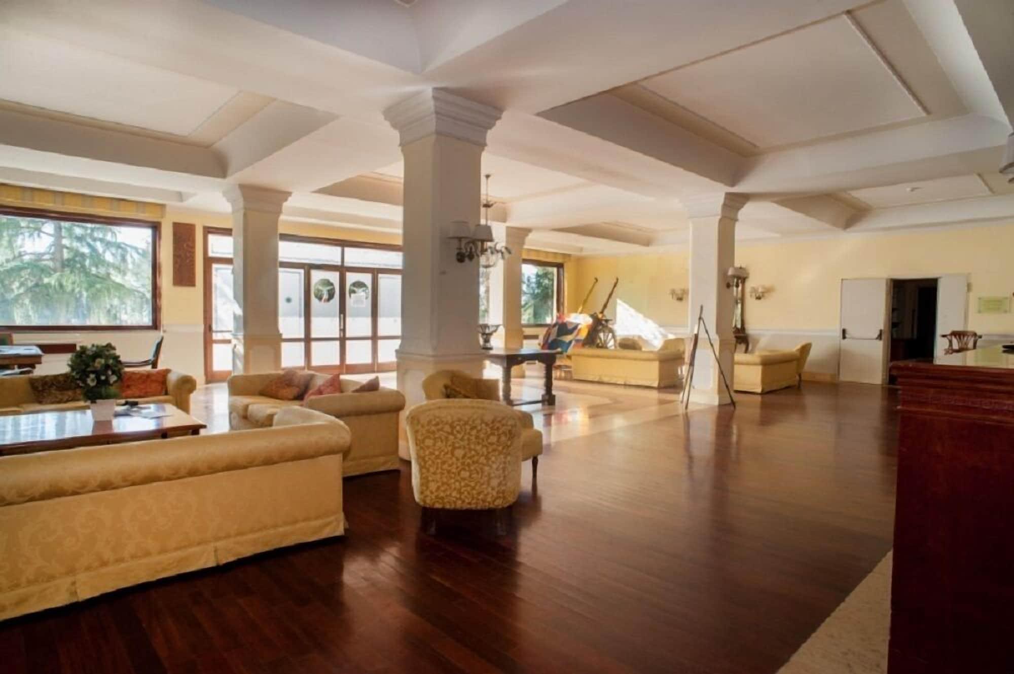 Vista Lobby Allegroitalia Etna Pedara