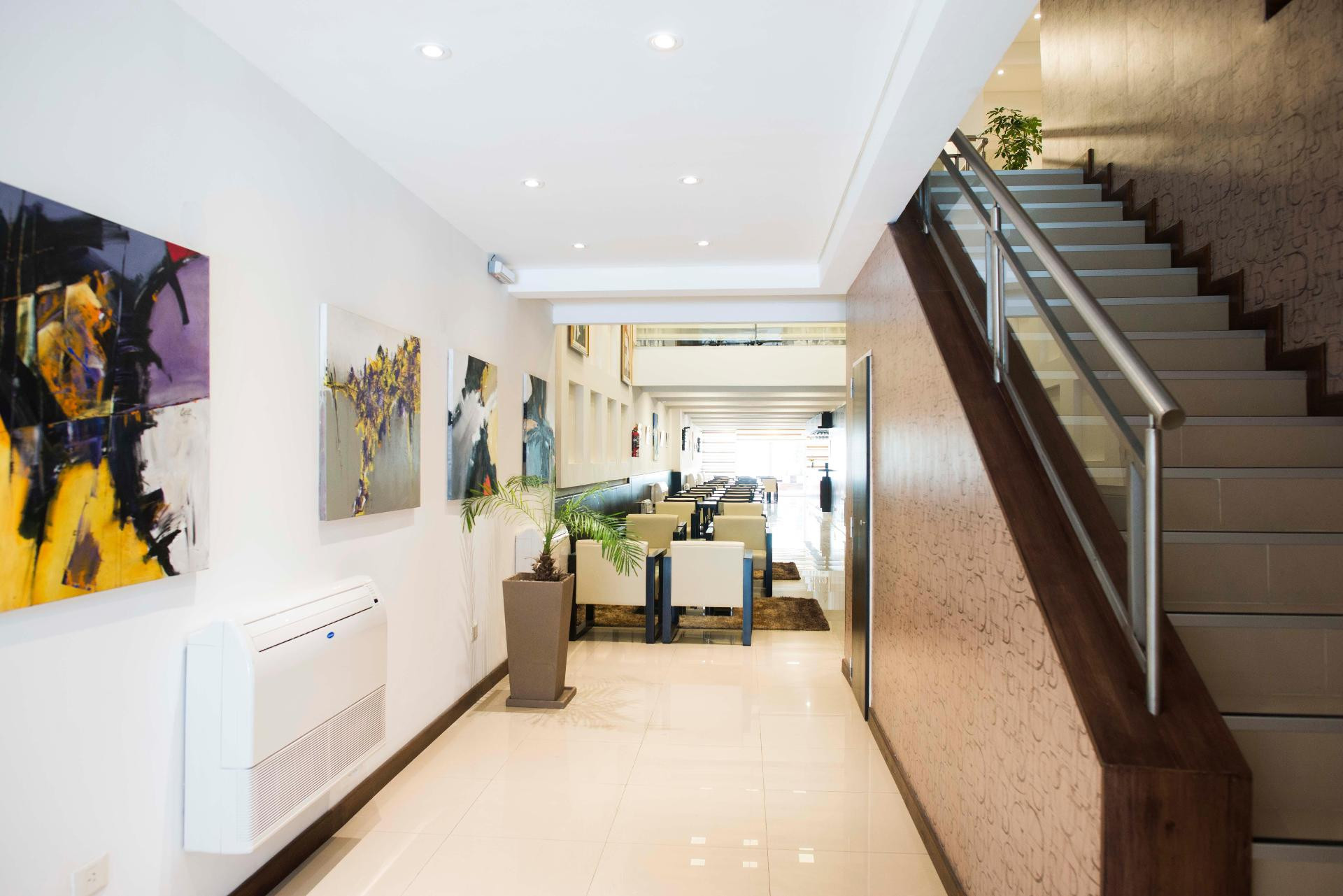 Vista Lobby Hotel 6 De Octubre