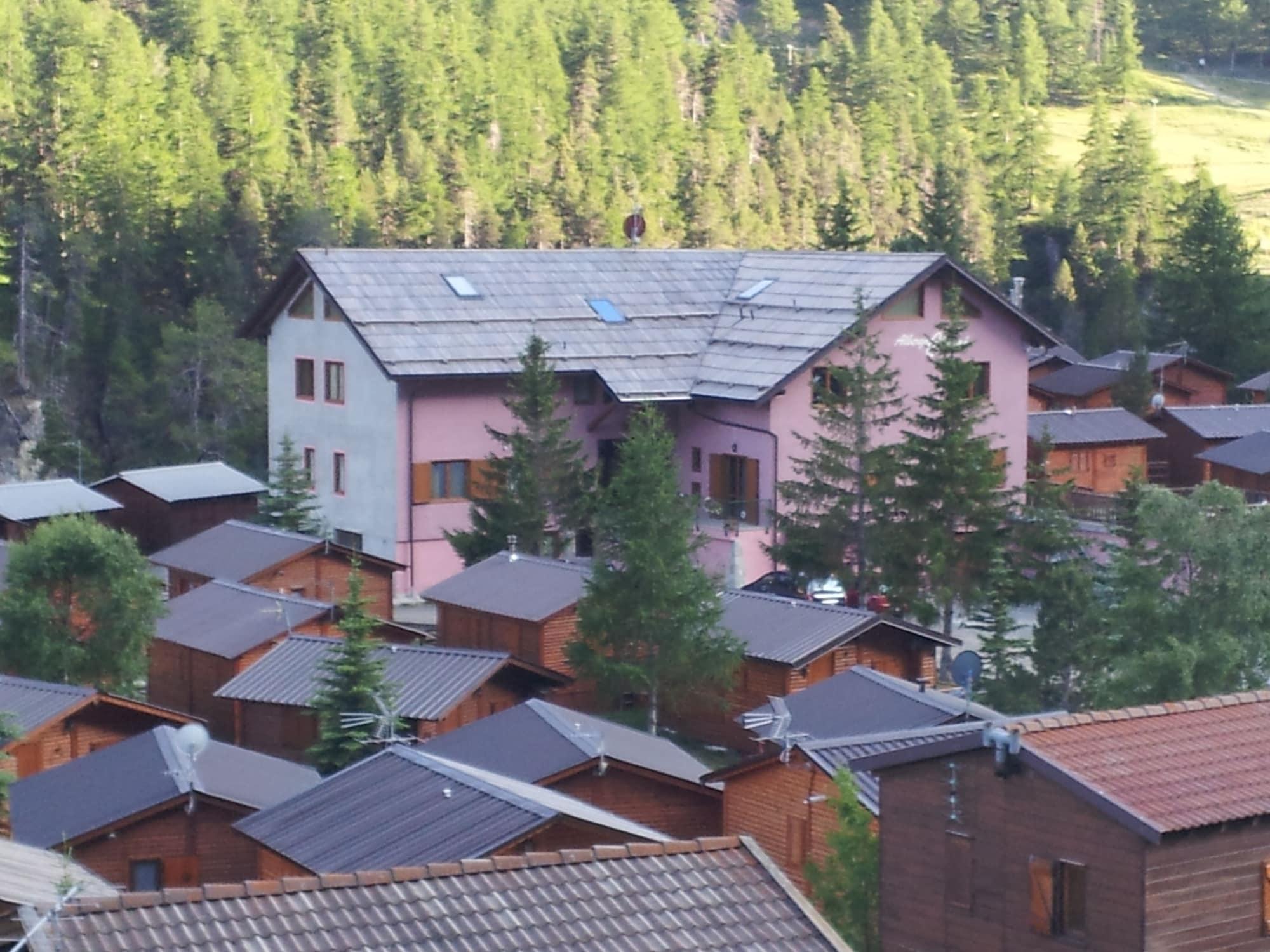 Vista Exterior Hotel Clari