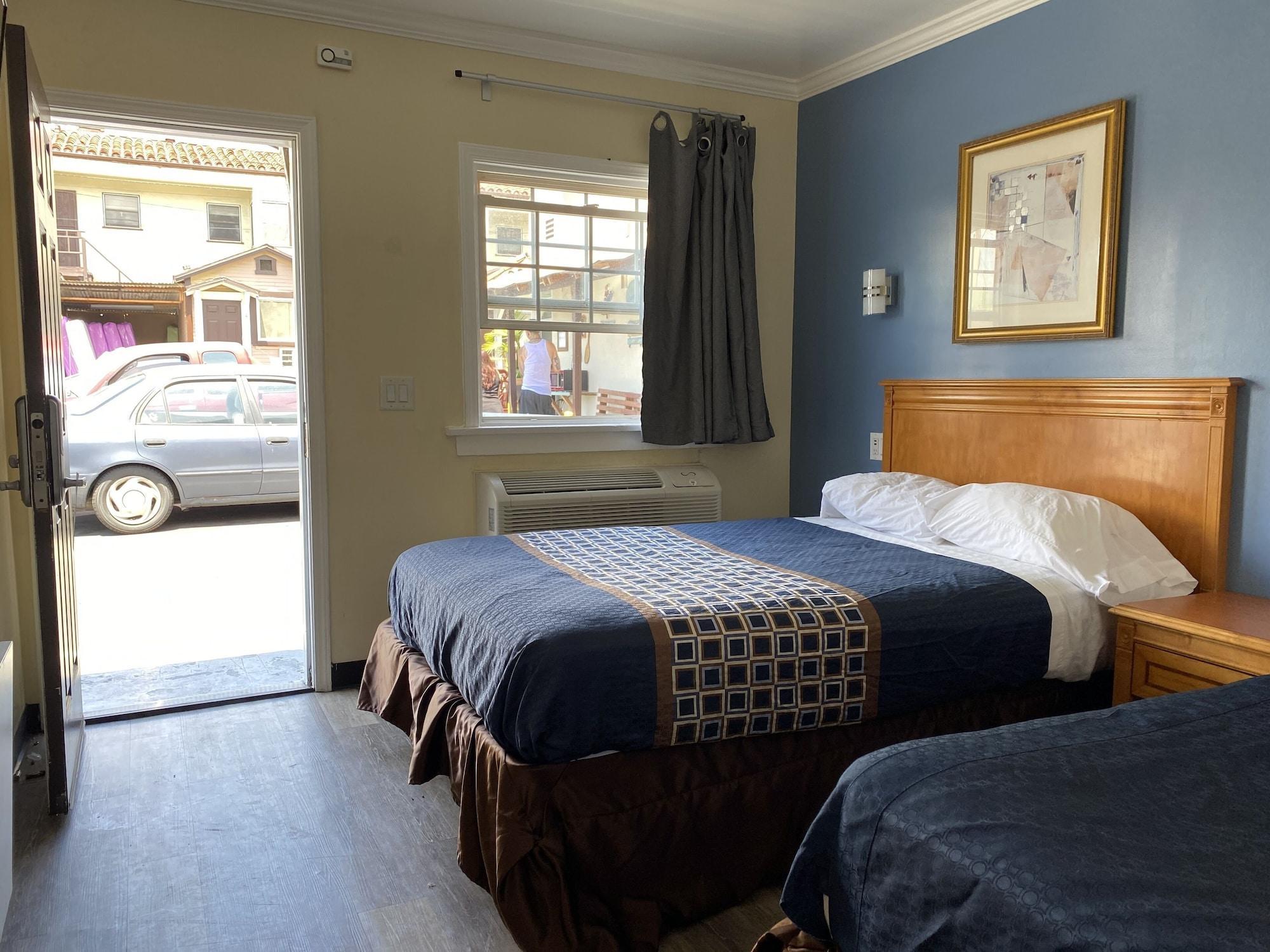 Vista Lobby Lincoln Park Motel