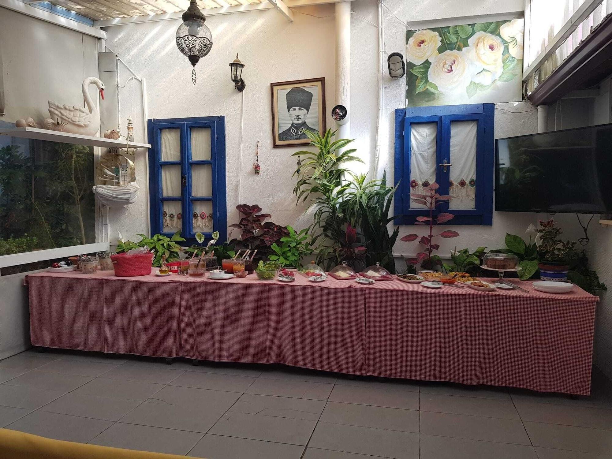 Vista Lobby Miss Hotel Karya
