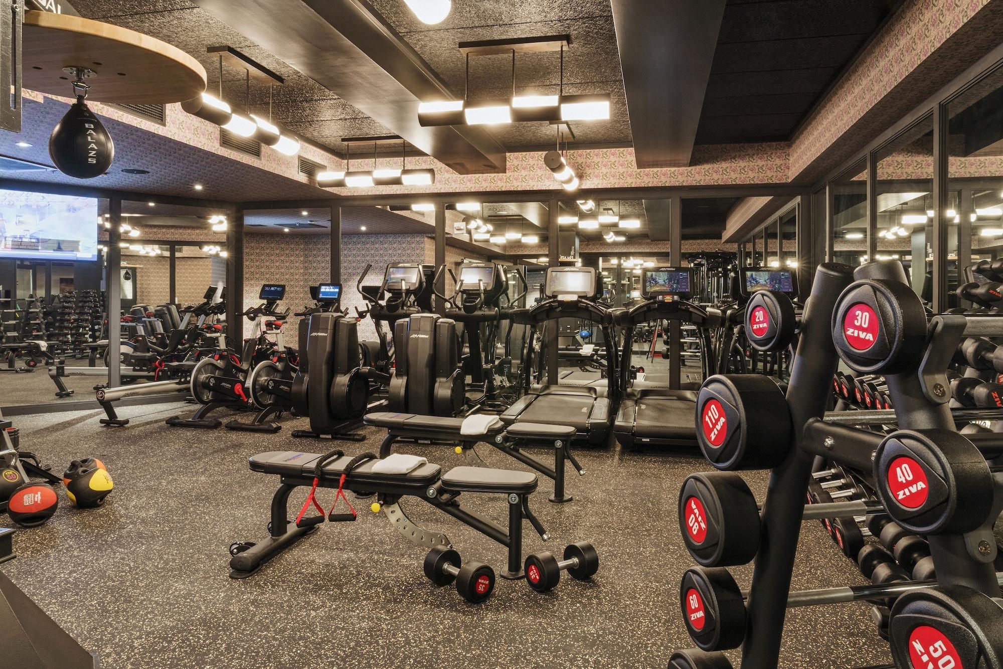 Gimnasio San Francisco Proper Hotel