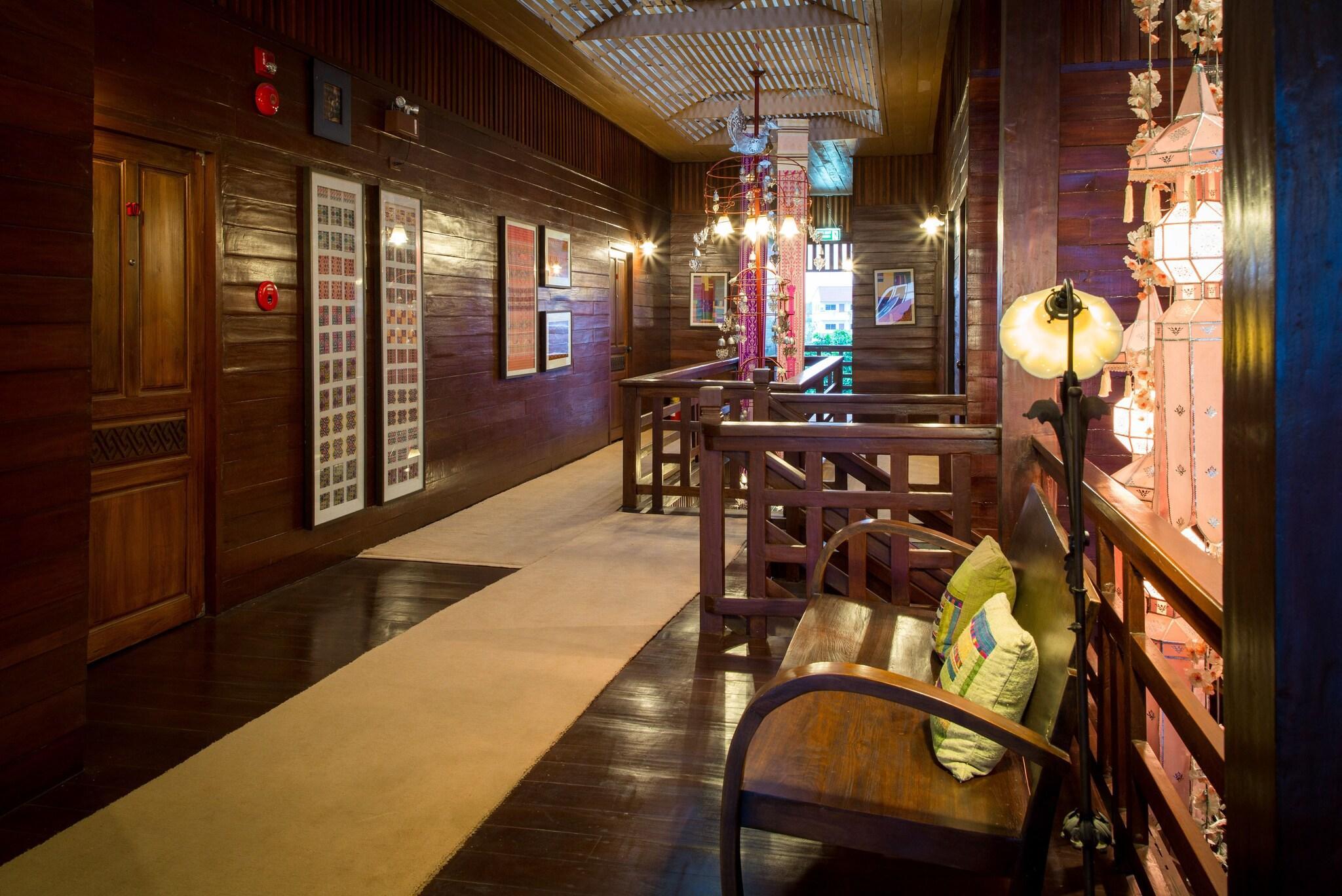 Vista Lobby Pukha Nanfa Hotel