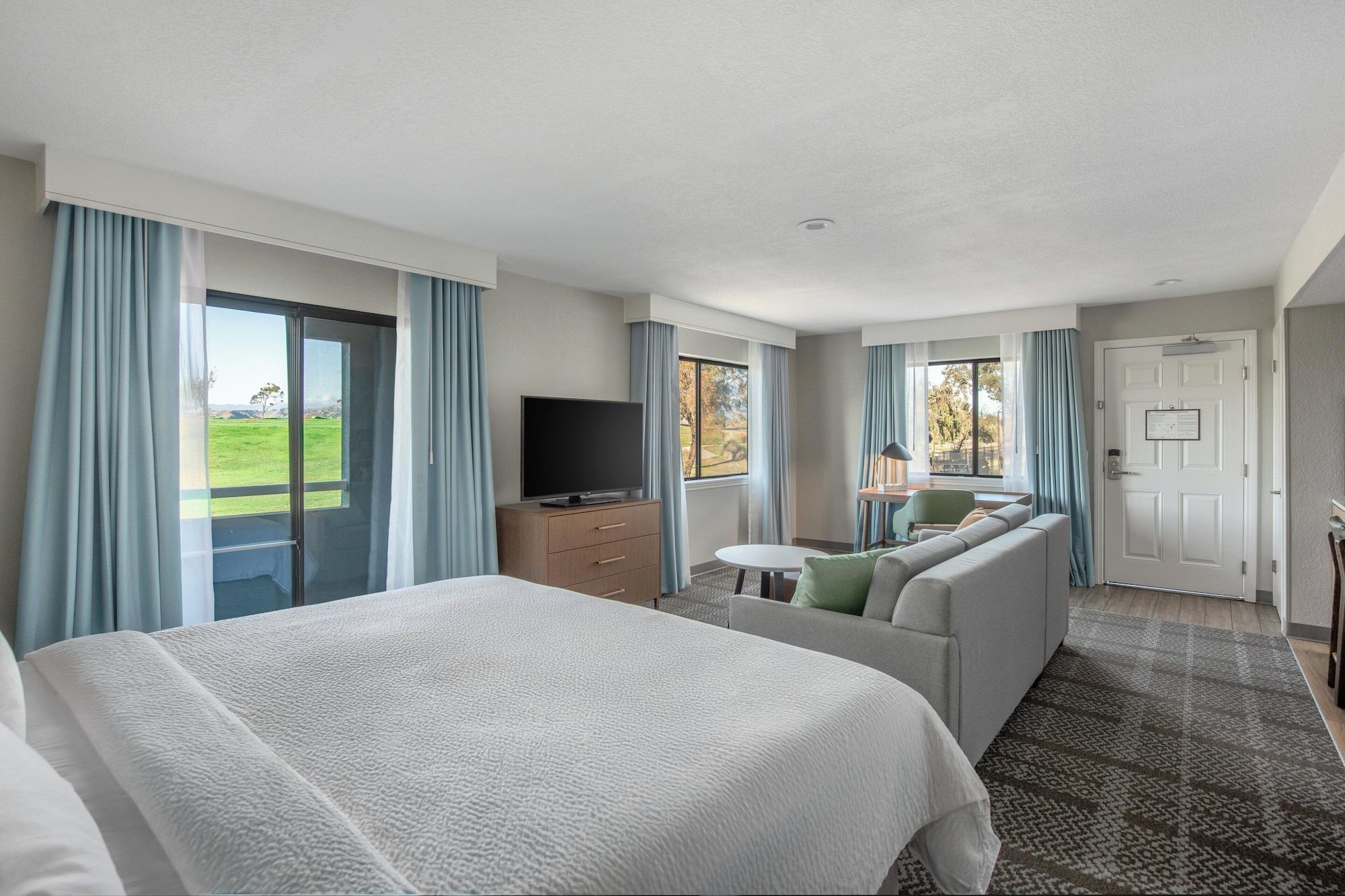Habitación Staybridge Suites Oxnard River Ridge by IHG