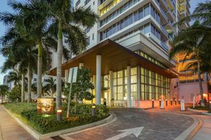 Alojamiento - Monte Carlo by Miami Vacations