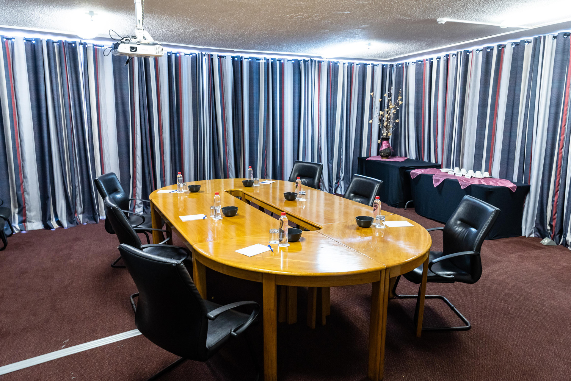 Centro de Negocios Gooderson Tropicana Hotel