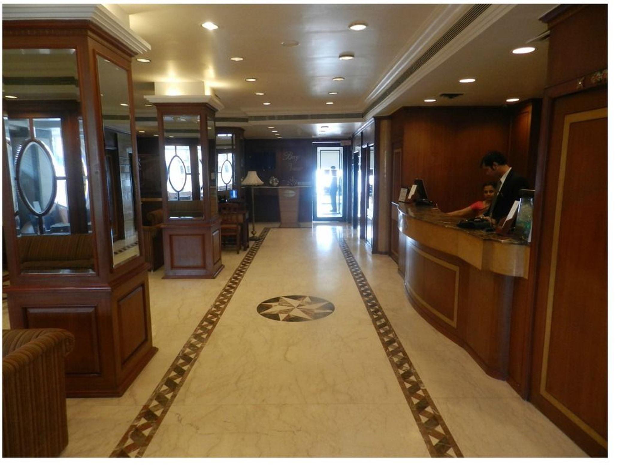 Vista Lobby Citizen Hotel