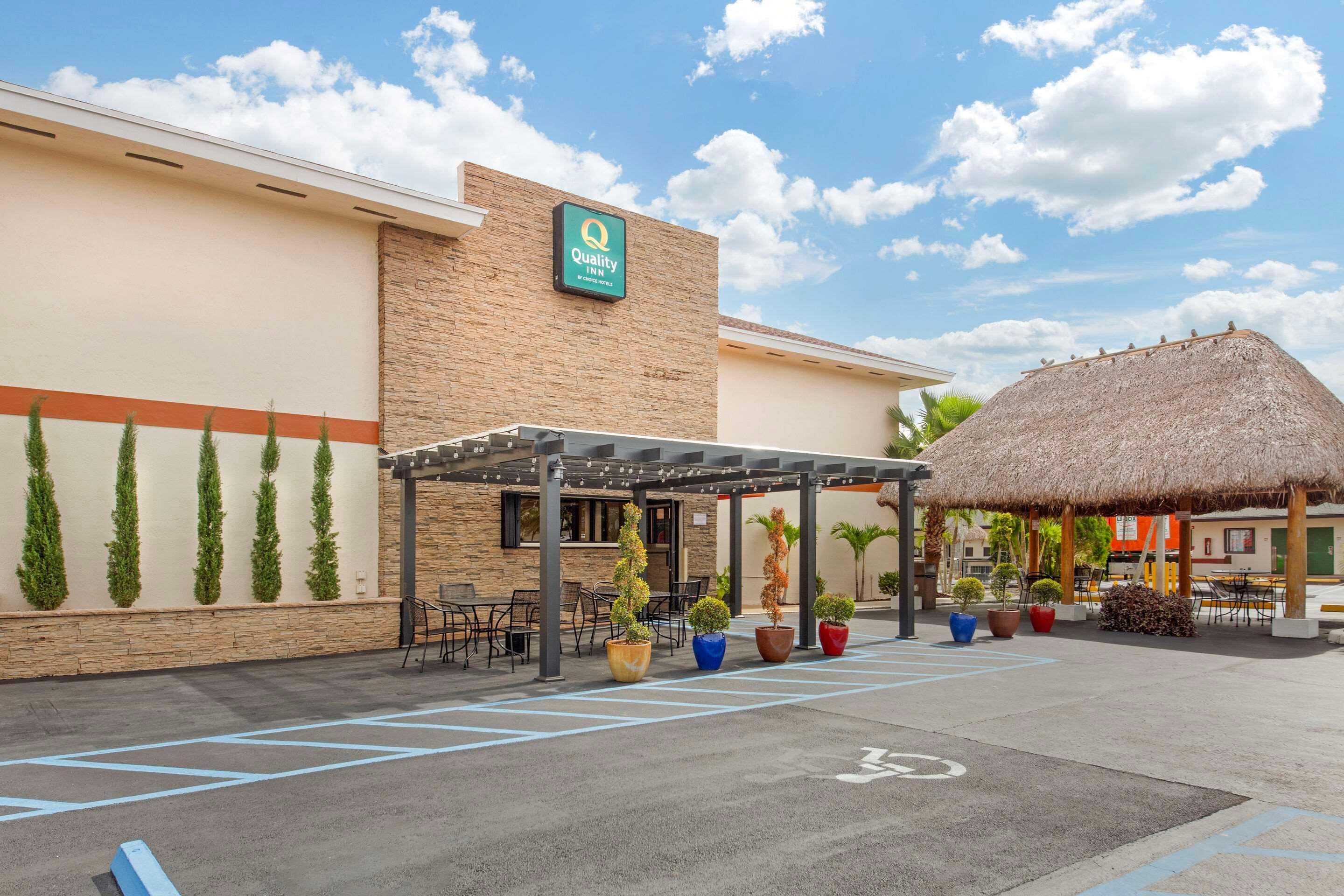 Vista Exterior Quality Inn Florida City - Gateway to the Keys
