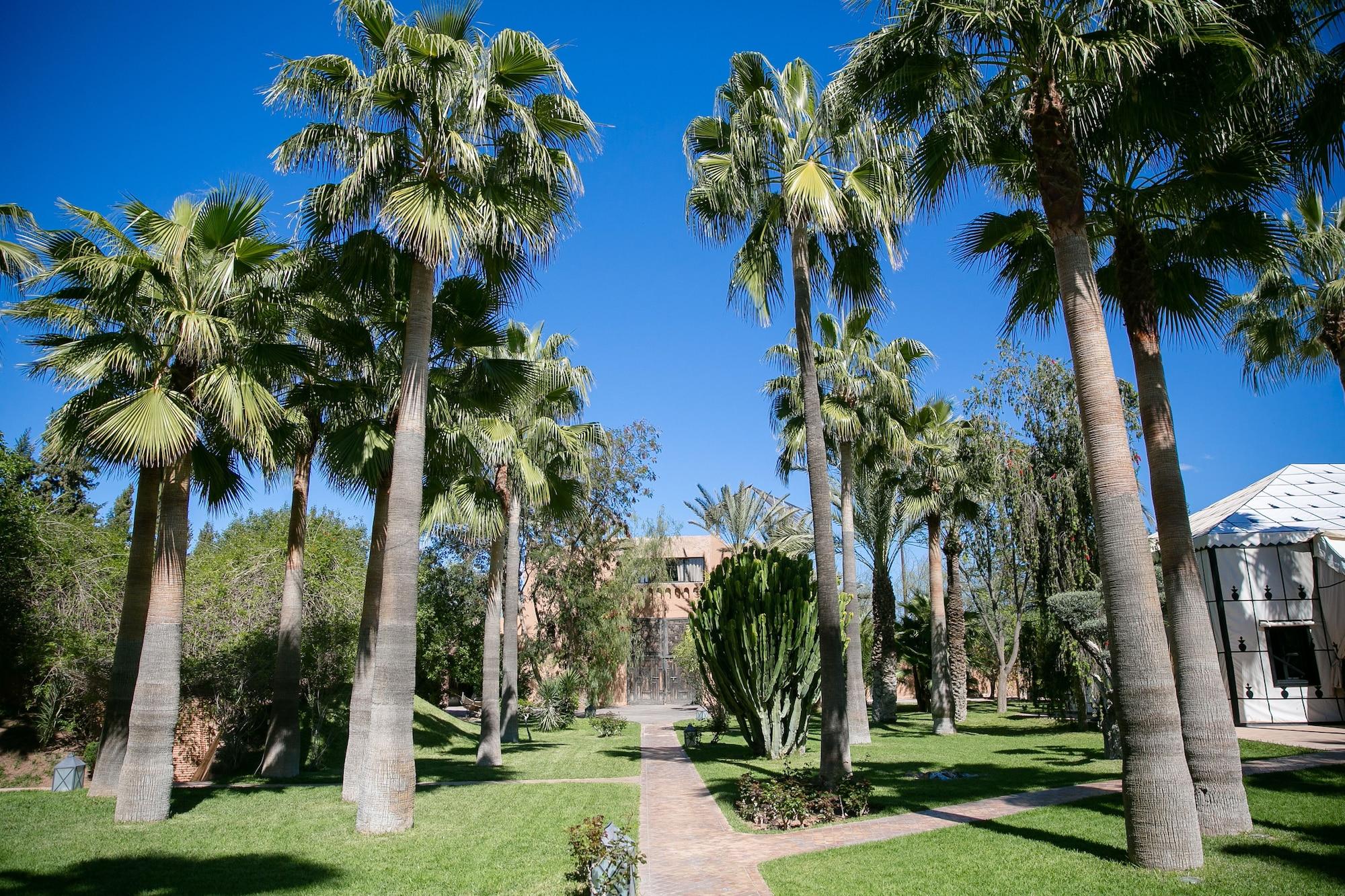 Vista Exterior Lodge K Hôtel & Spa