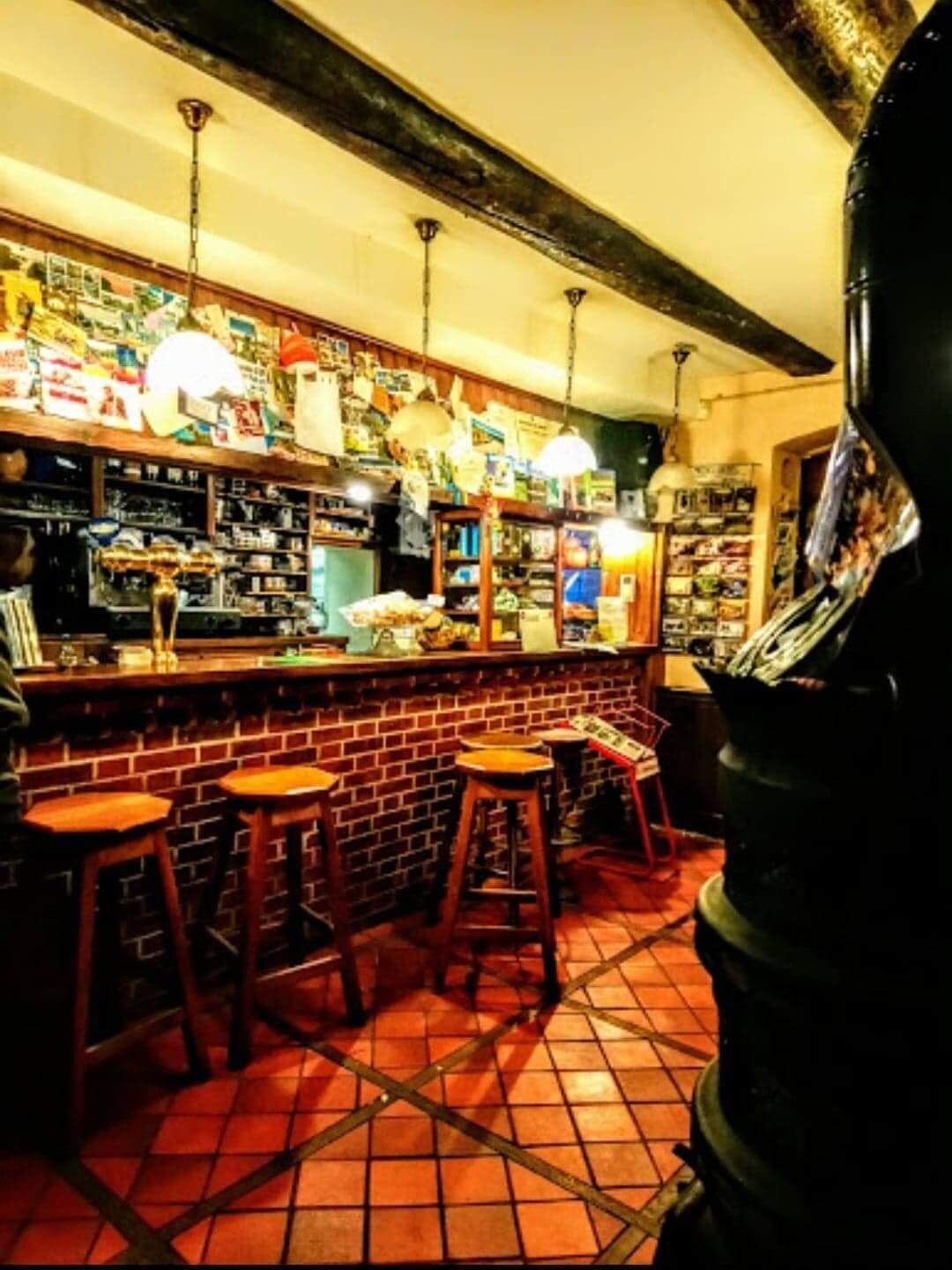 Bar/Salón Hotel des Voyageurs