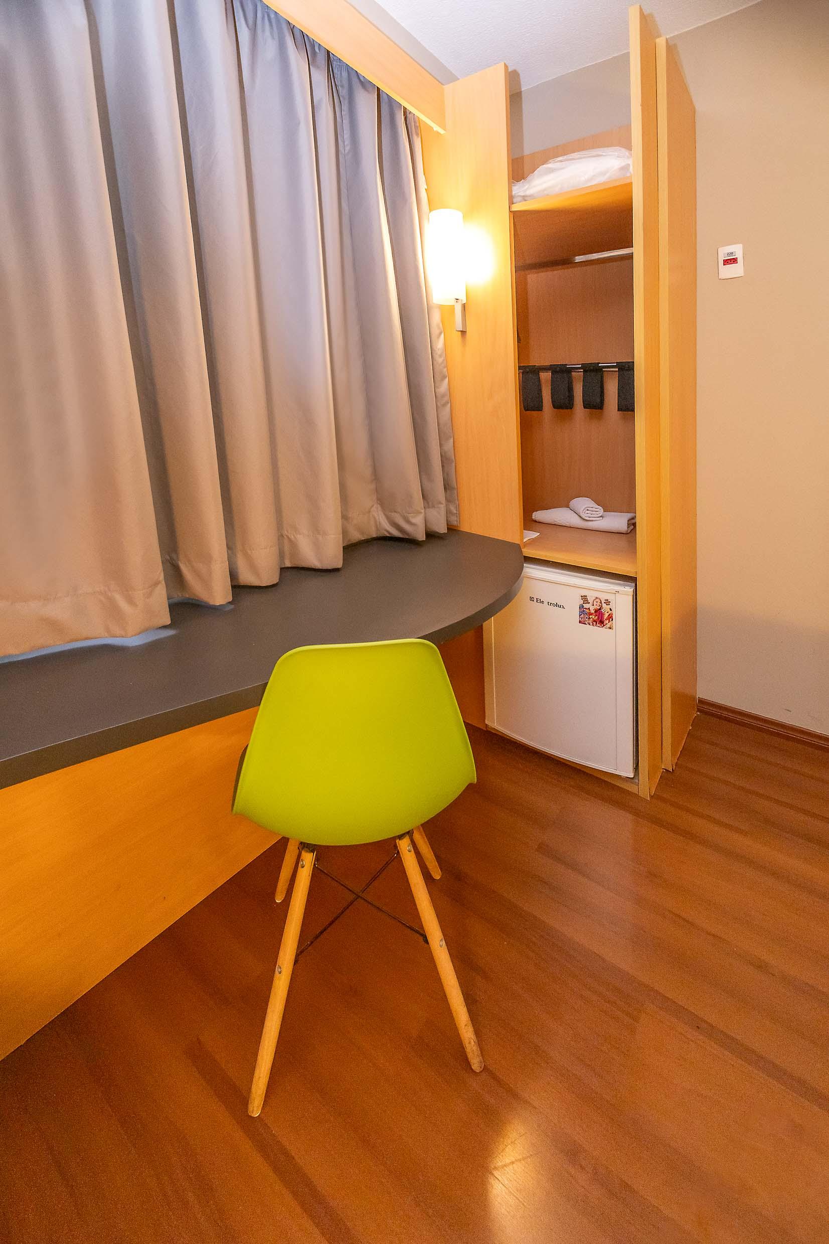 Equipamiento de Habitación Hus Hotel Dourados