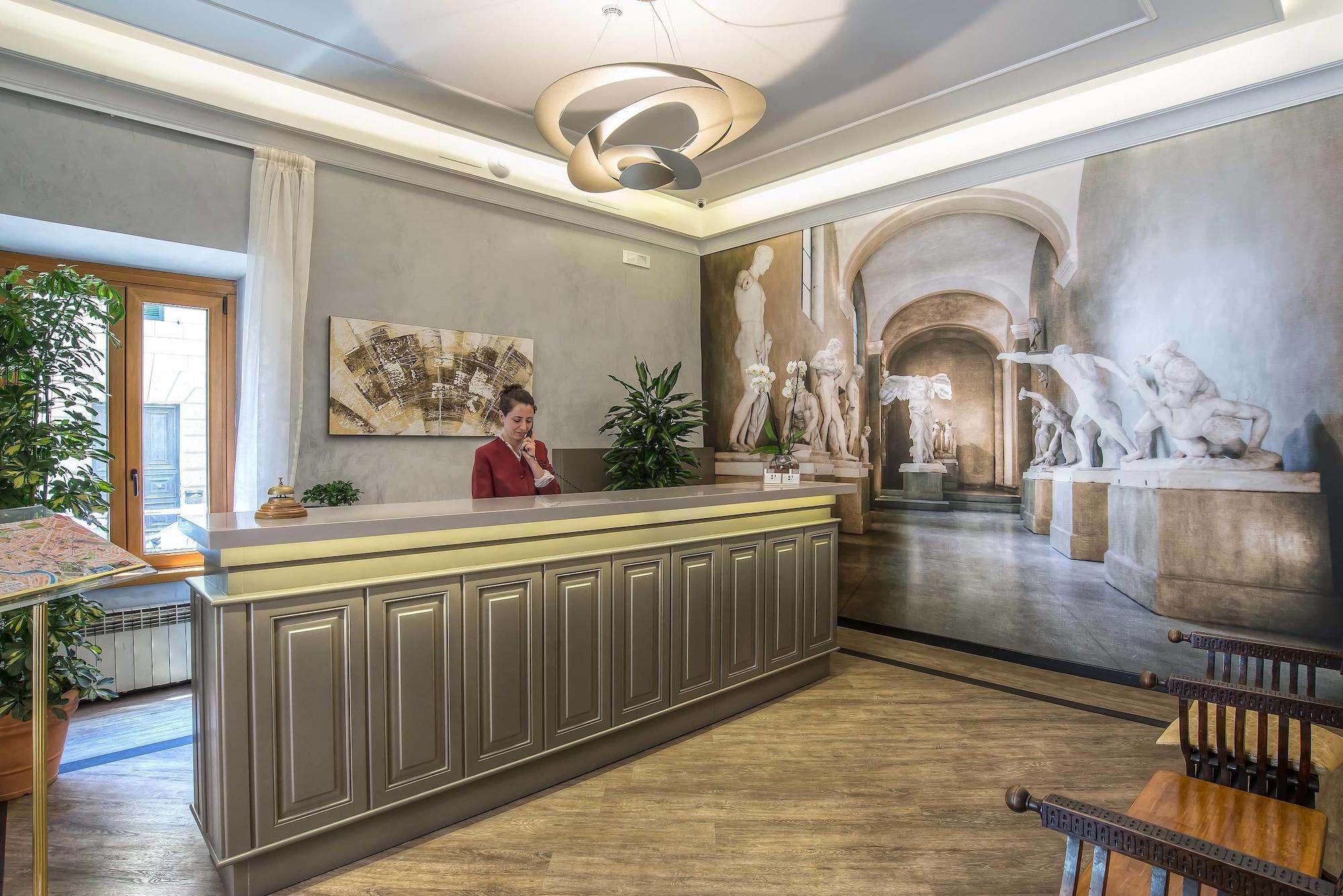 Vista Lobby Hotel Museum