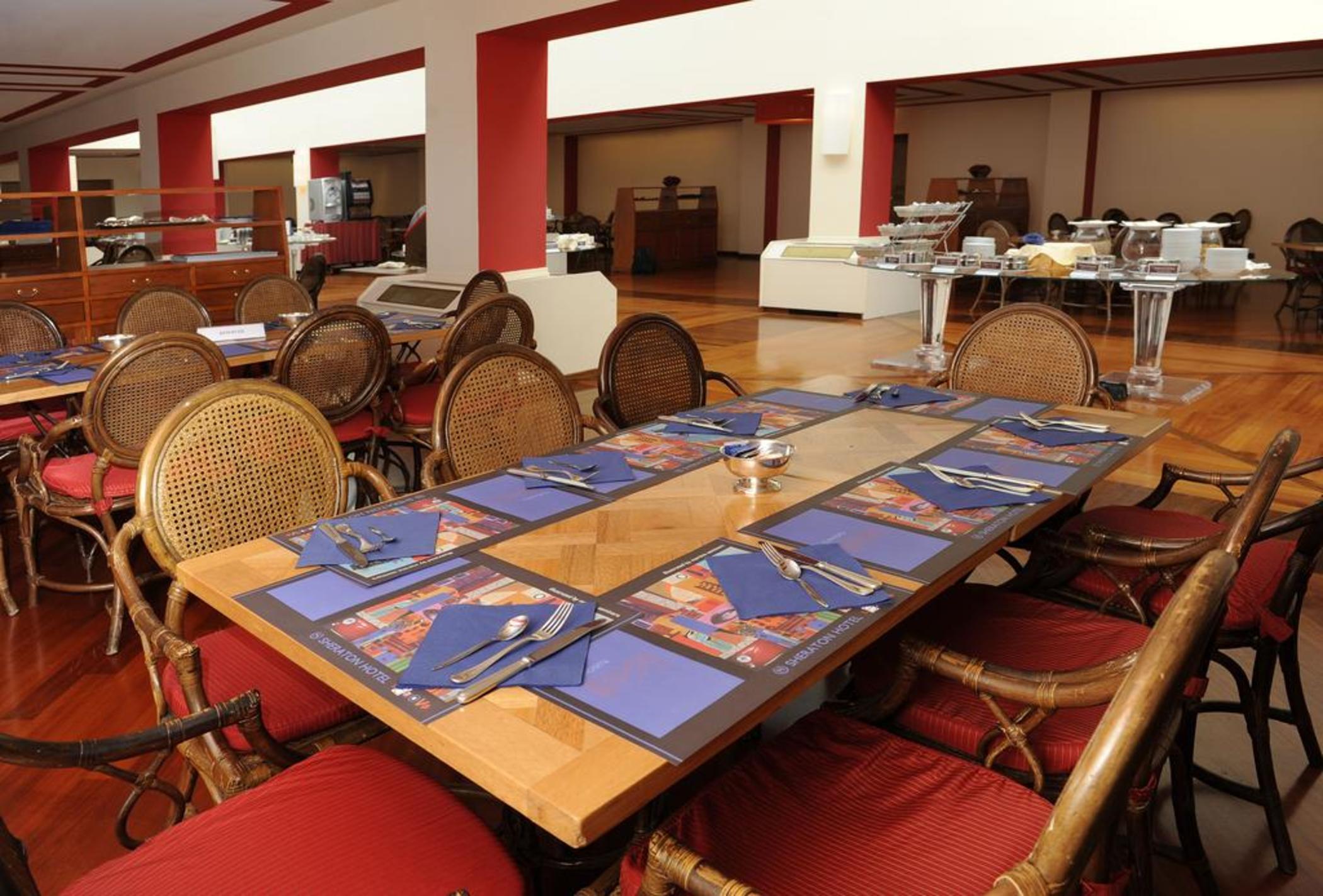 Restaurant Tower Genova Airport Hotel & Conference Center