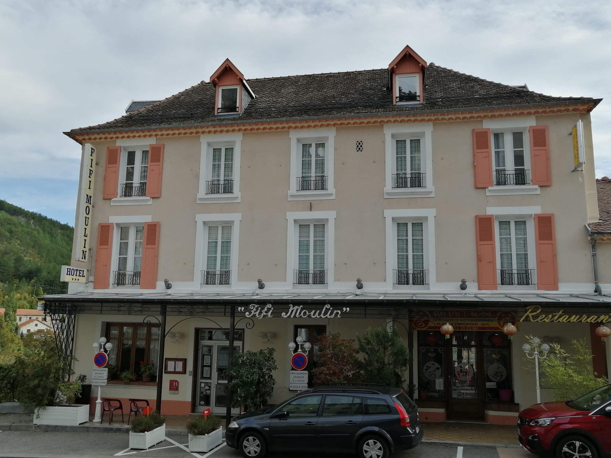 Varios Hôtel Fifi Moulin