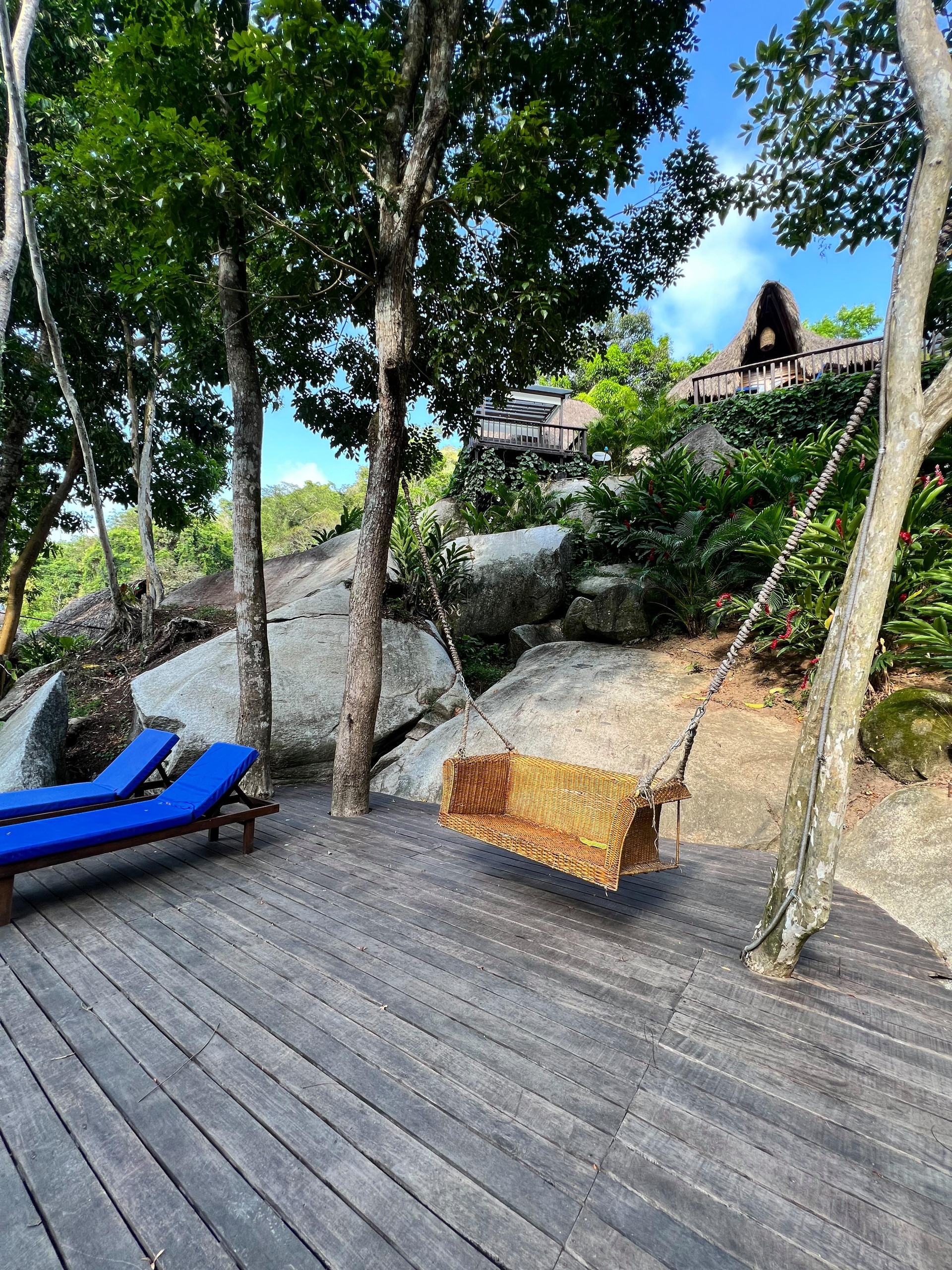Estacionamiento Hotel MadreSierra Parque Tayrona