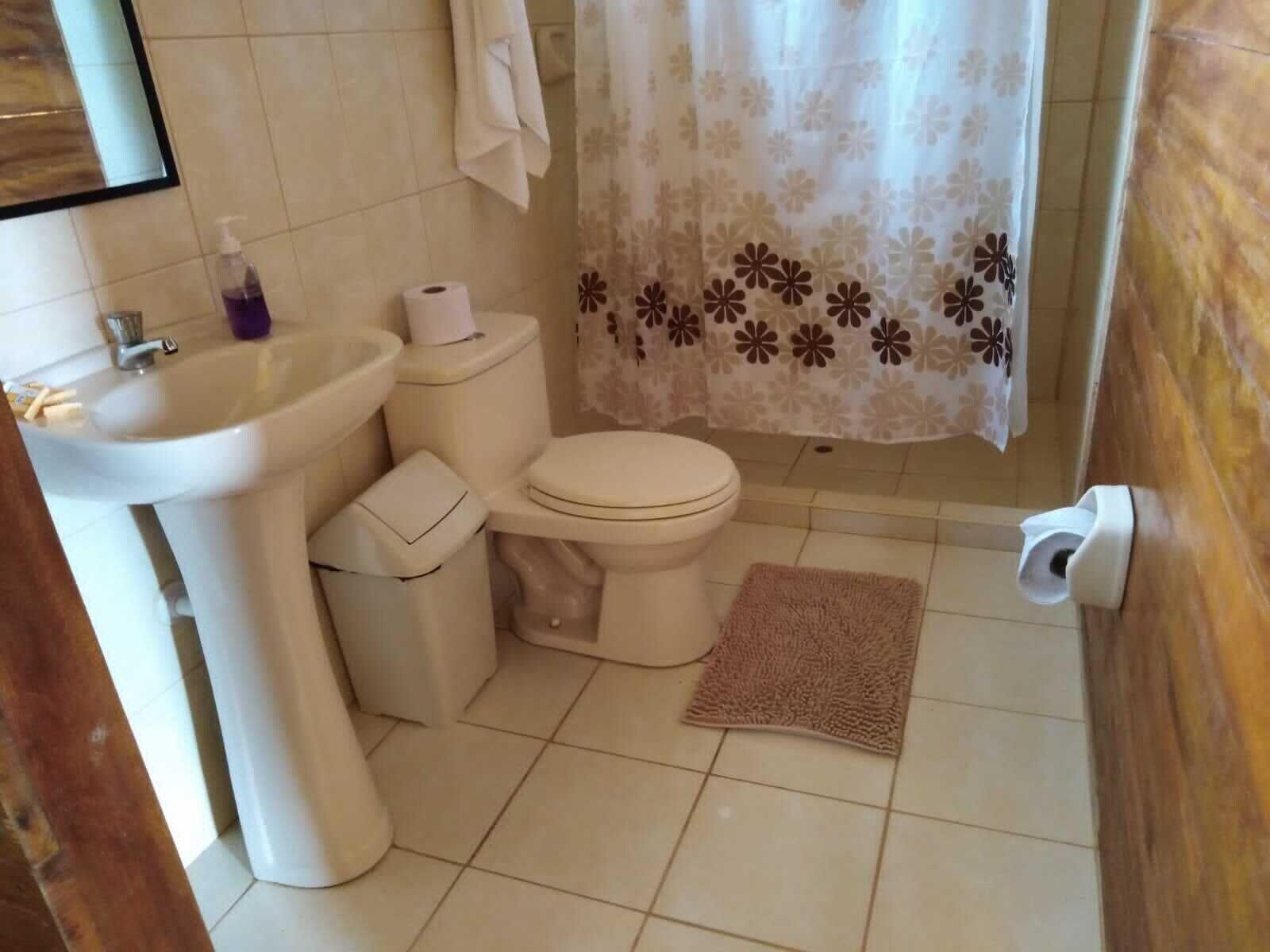 Equipamiento de Habitación Huitoto Lake Lodge