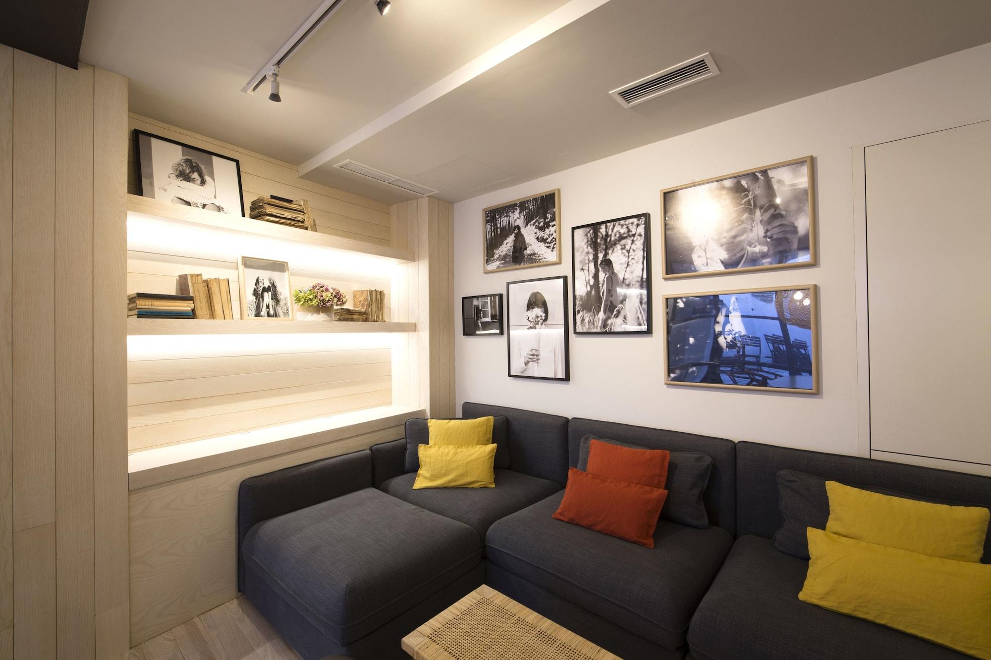 Instalaciones Recreativas U-Sense For You Hostel Sevilla