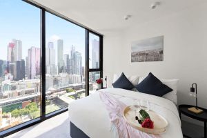 Alquiler Vacacional - A Comfy 2BR Apt Near Melbourne Central, City Views