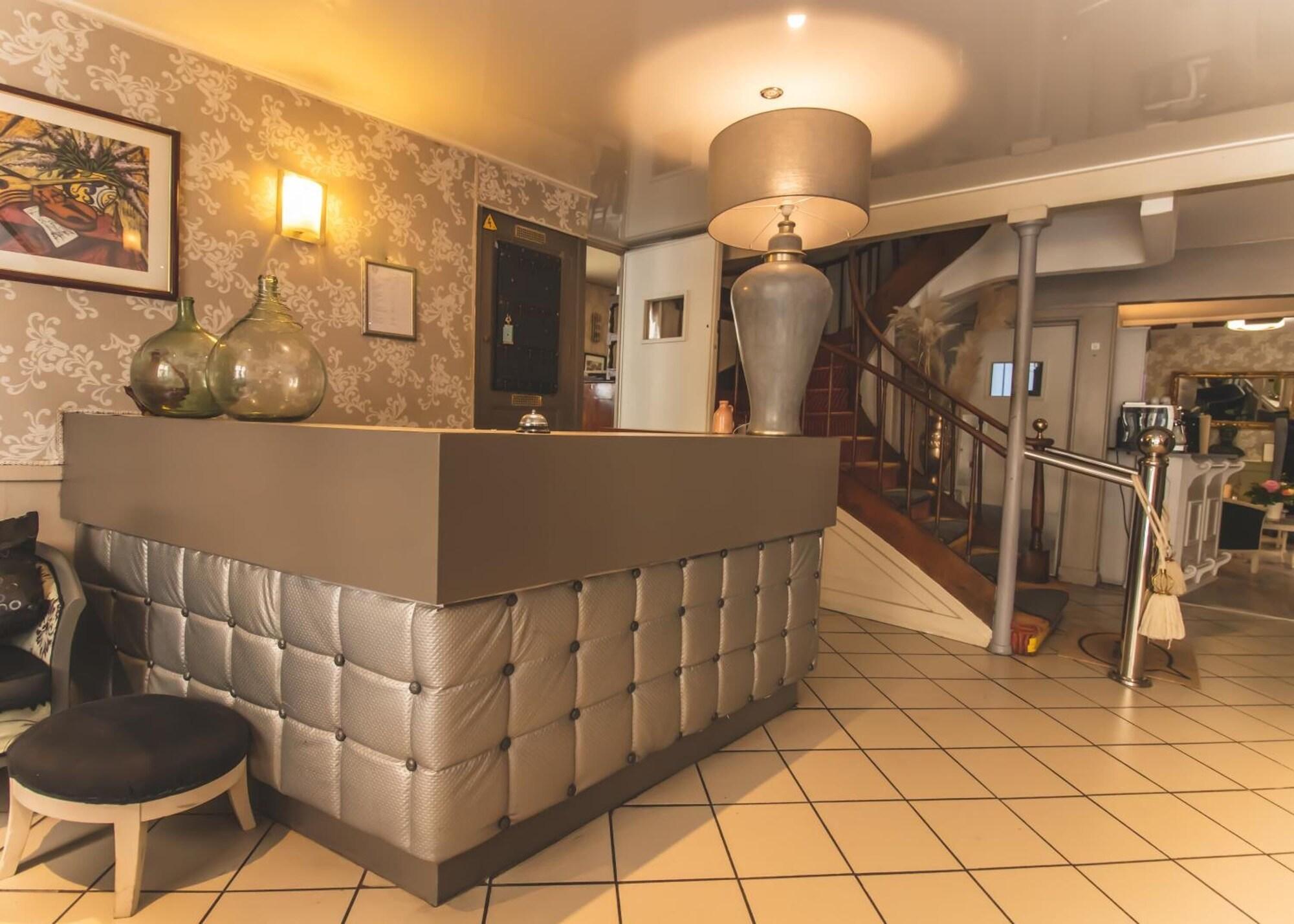 Vista Lobby Hotel de la Banniere de France