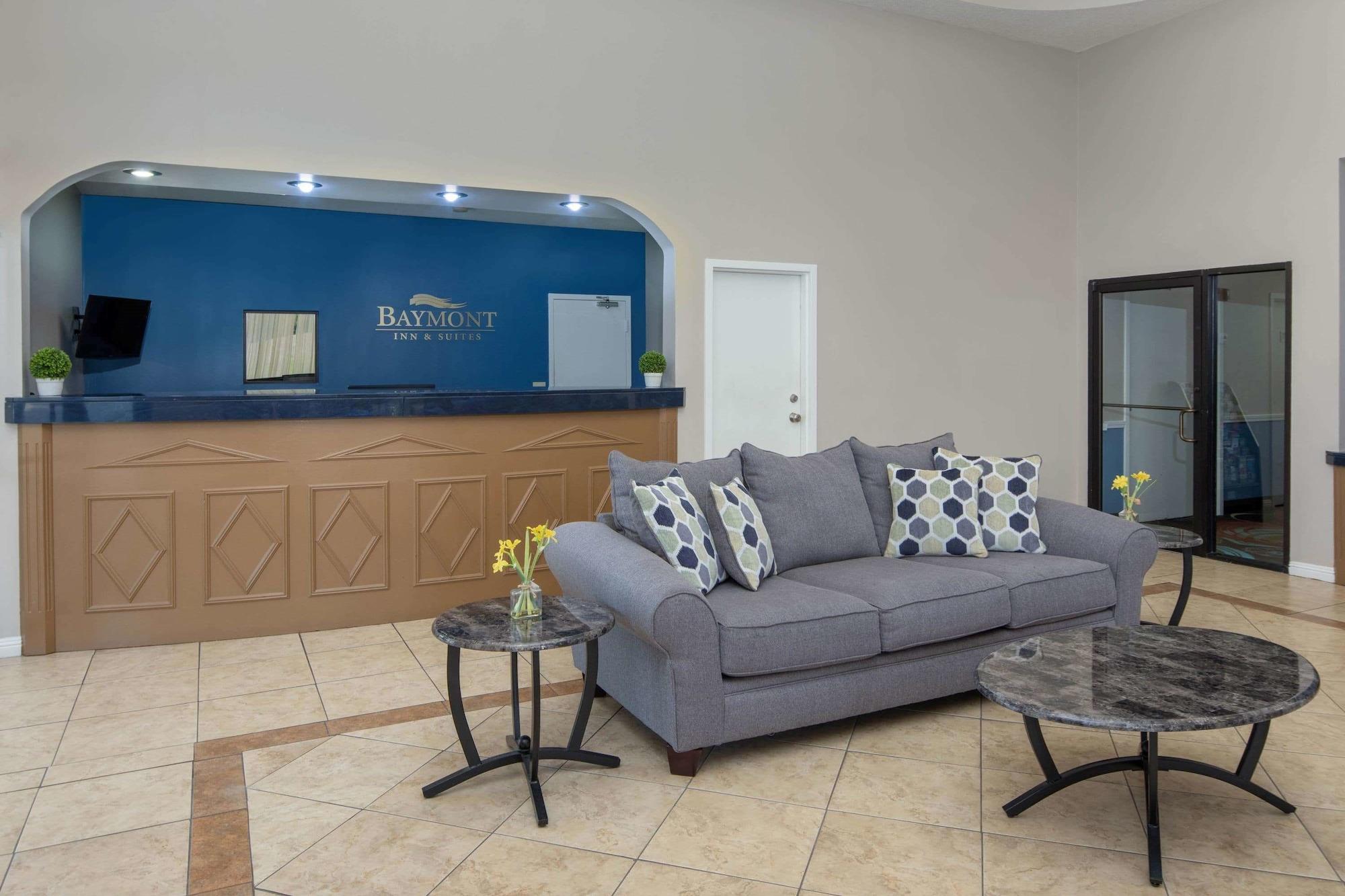 Vista Lobby Baymont Inn and Suites Douglasville Atlanta