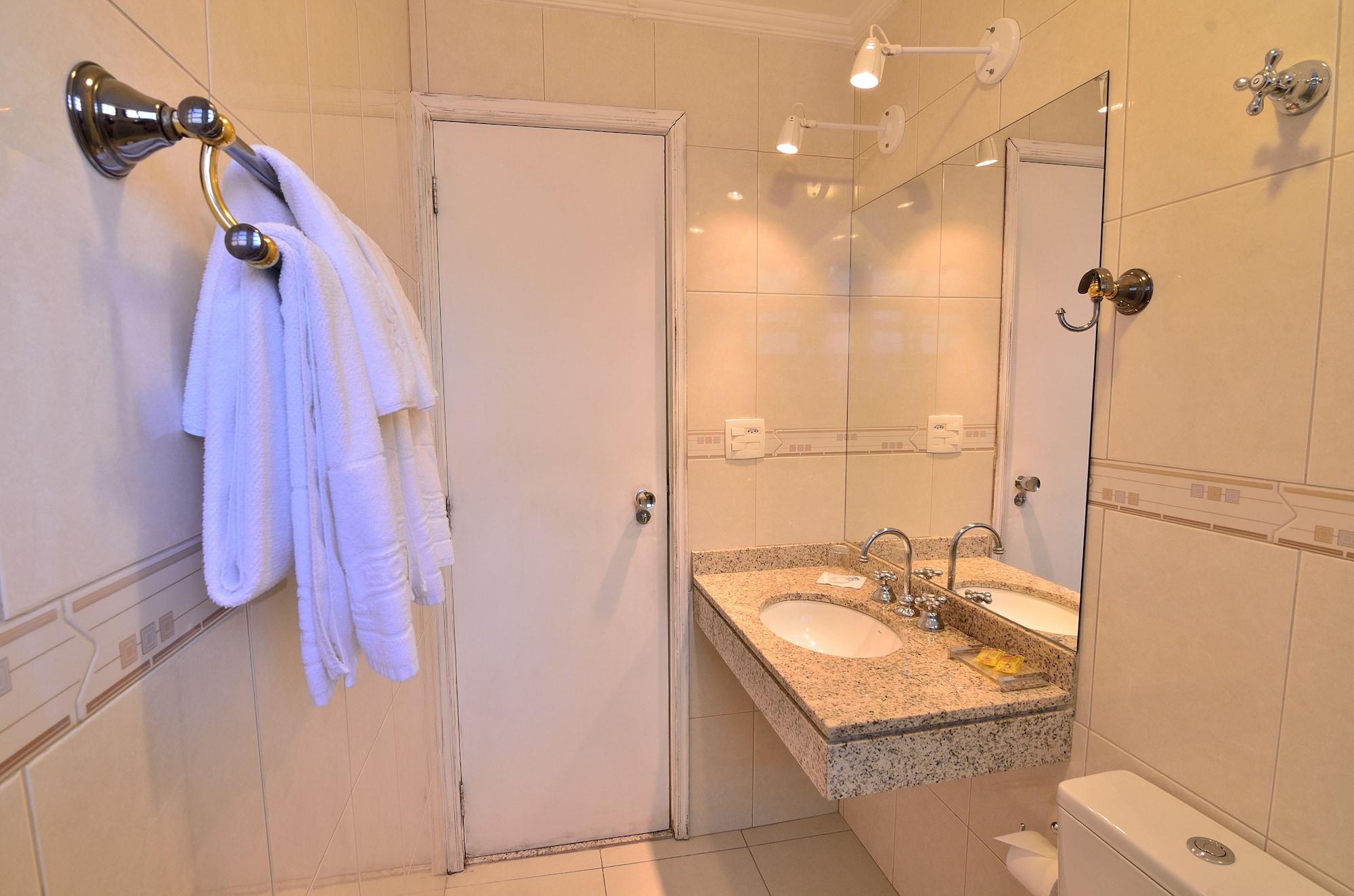 Equipamiento de Habitación Hotel Castelar