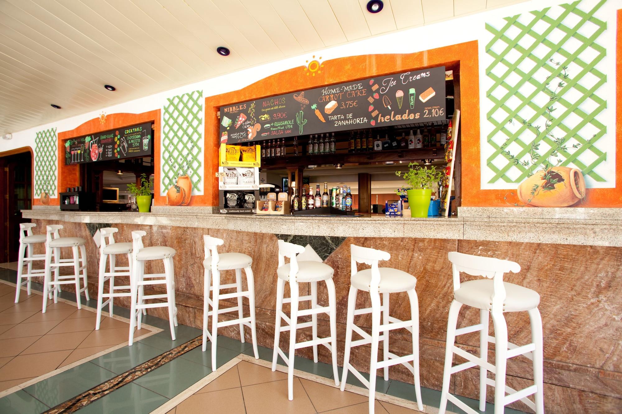 Bar/Salón Aparthotel Aquasol