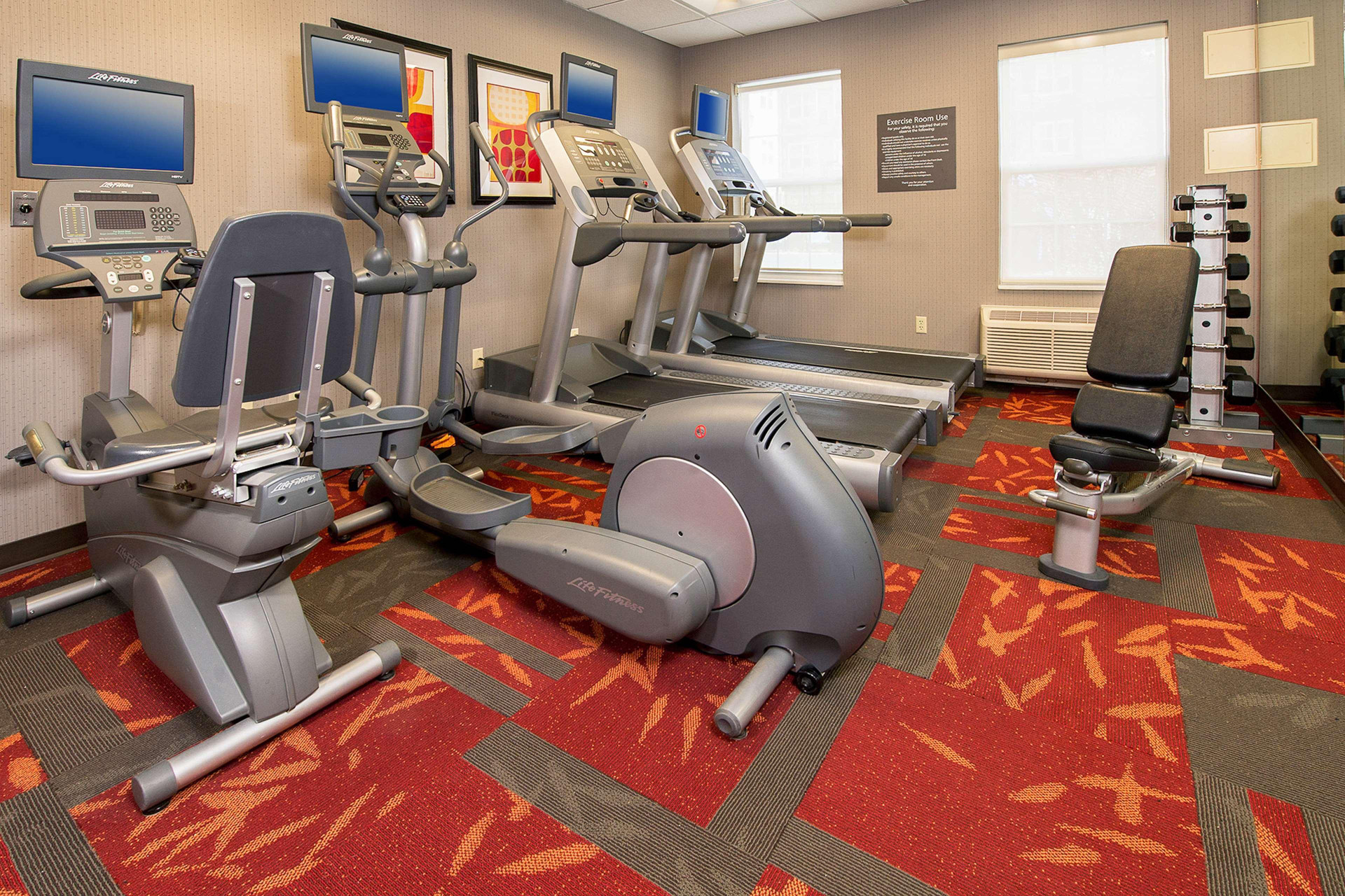 Gimnasio Sonesta ES Suites Charlottesville University