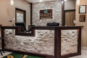 Alojamiento - Quality Inn & Suites Des Moines Airport