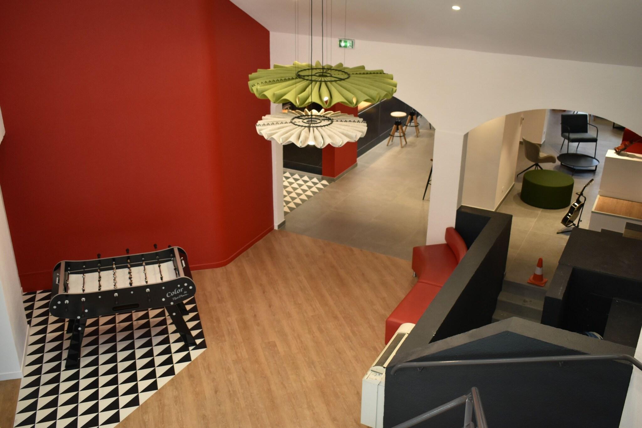 Vista Lobby ibis Beaune Centre