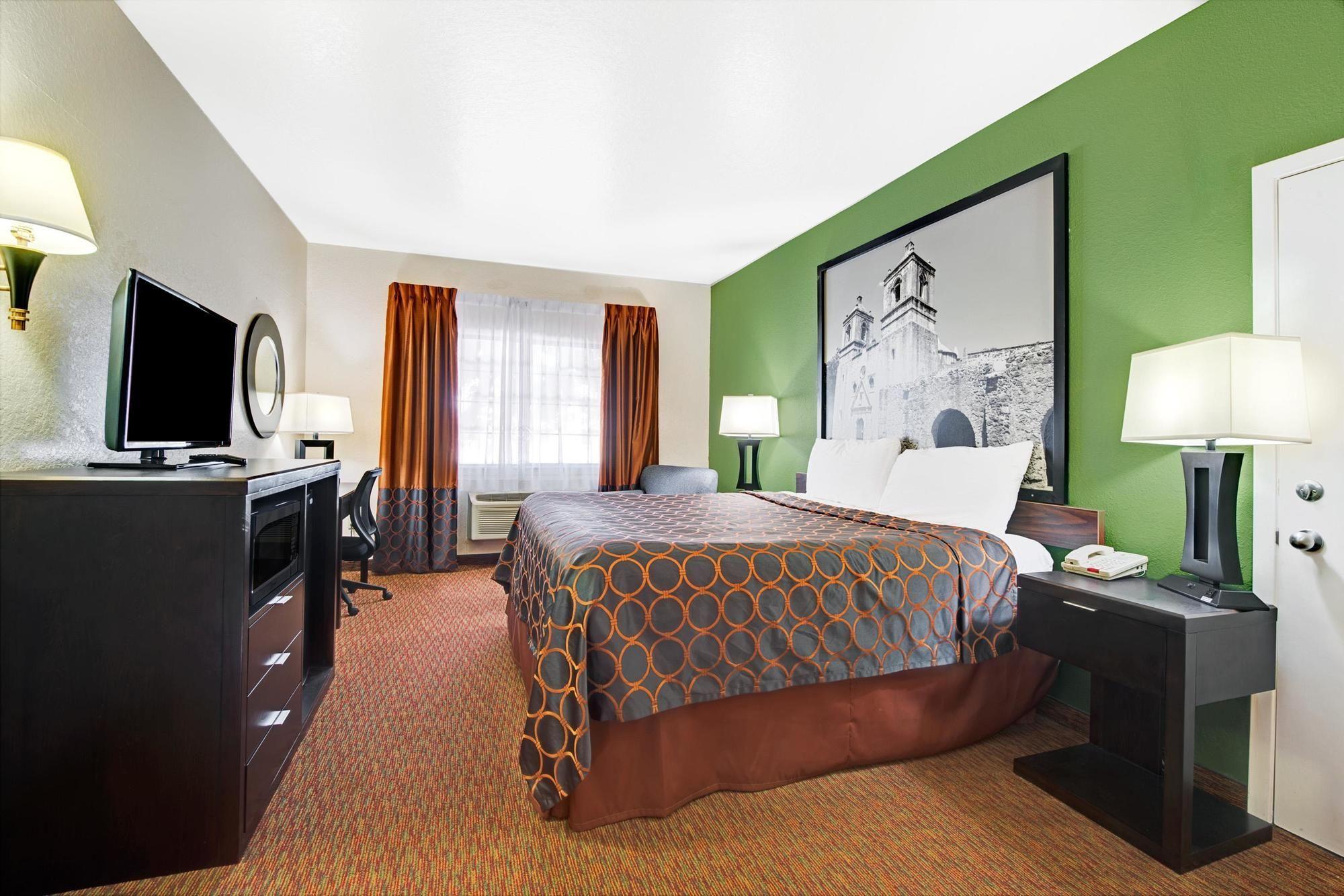 Habitación SureStay Plus Hotel By Best Western San Antonio North 281 N