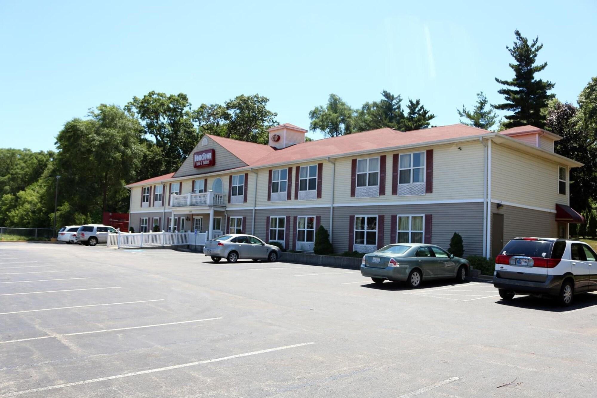 Comodidades del Alojamiento HomeTown Inn & Suites