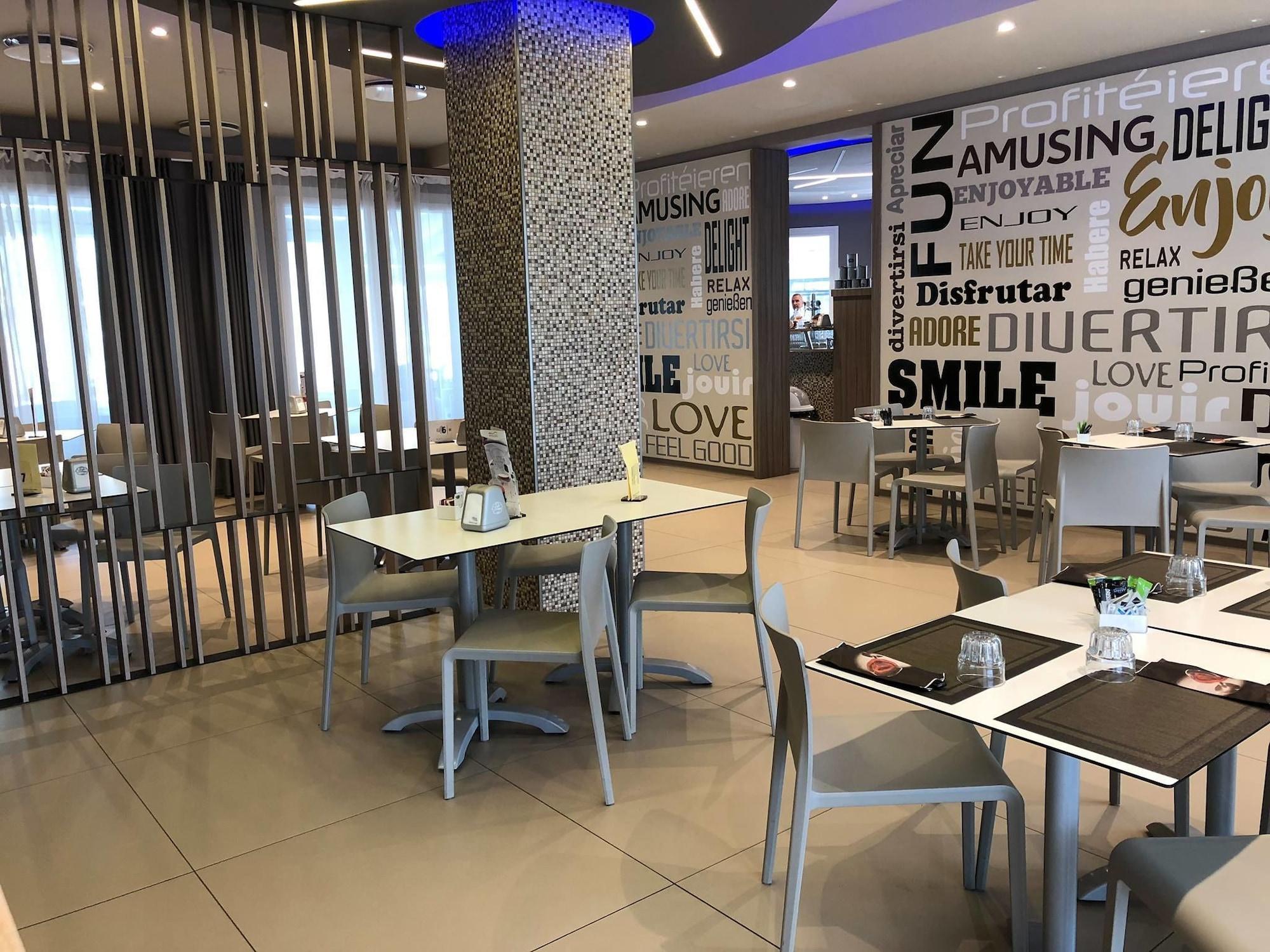 Restaurant Hotel Enjoy