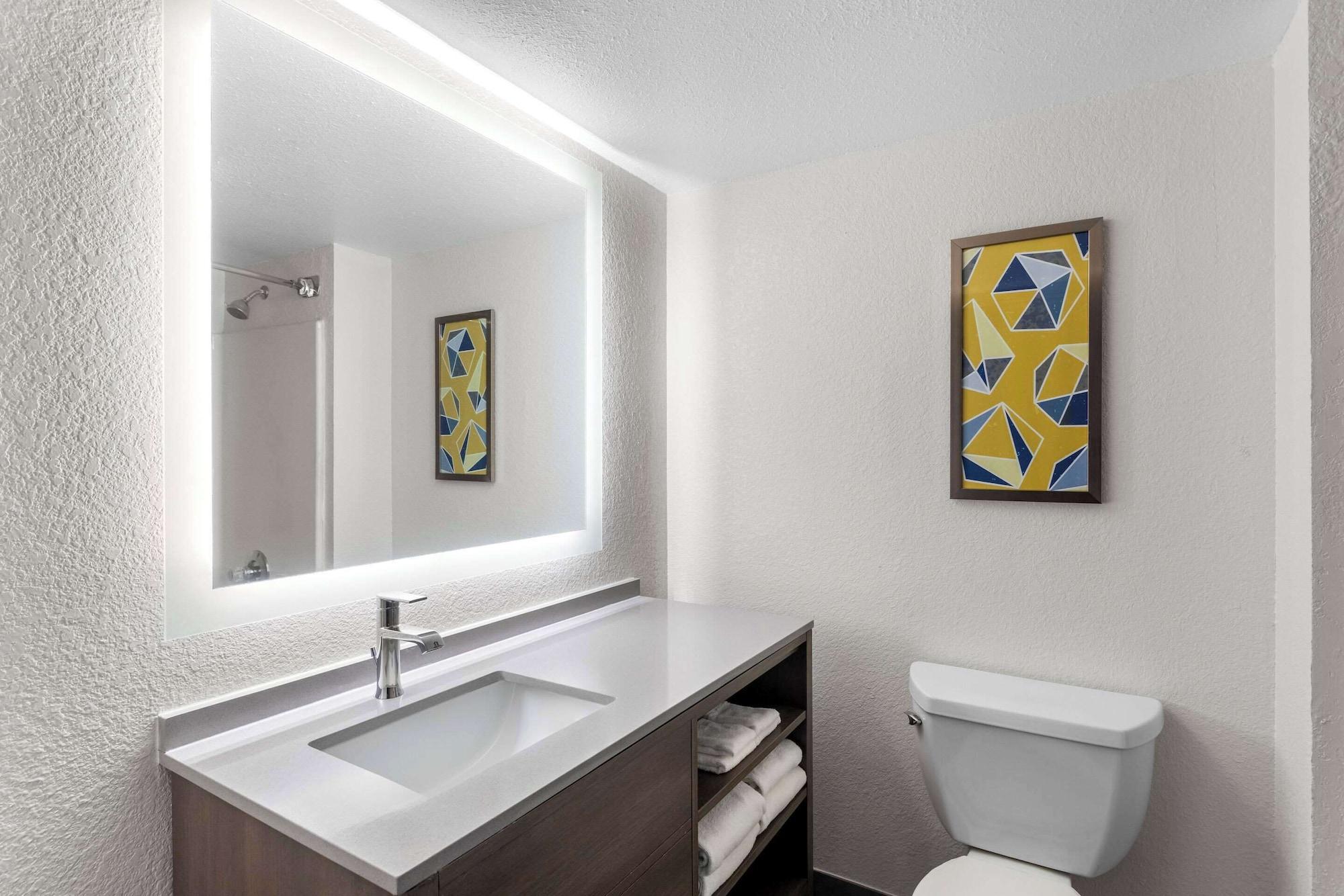 Equipamiento de Habitación Comfort Suites Austin Airport