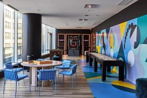 Alquiler Vacacional - Sky-high Living Lake Views Elite Experience