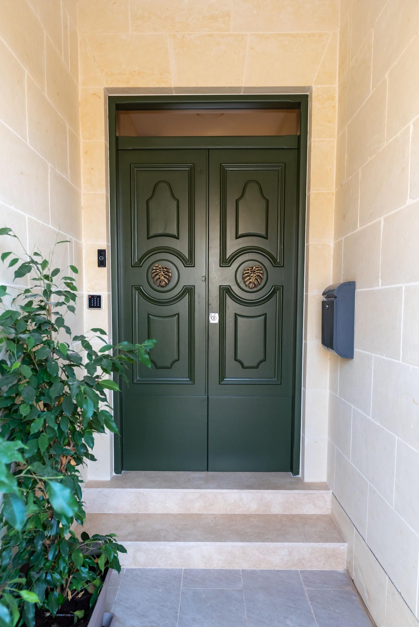 Vista Exterior The Carob Tree B&B