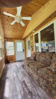 Alquiler Vacacional - Walleye Waters Cottage-Pet friendly Cozy Cottages & Cabins 9 miles to Wis Dells!