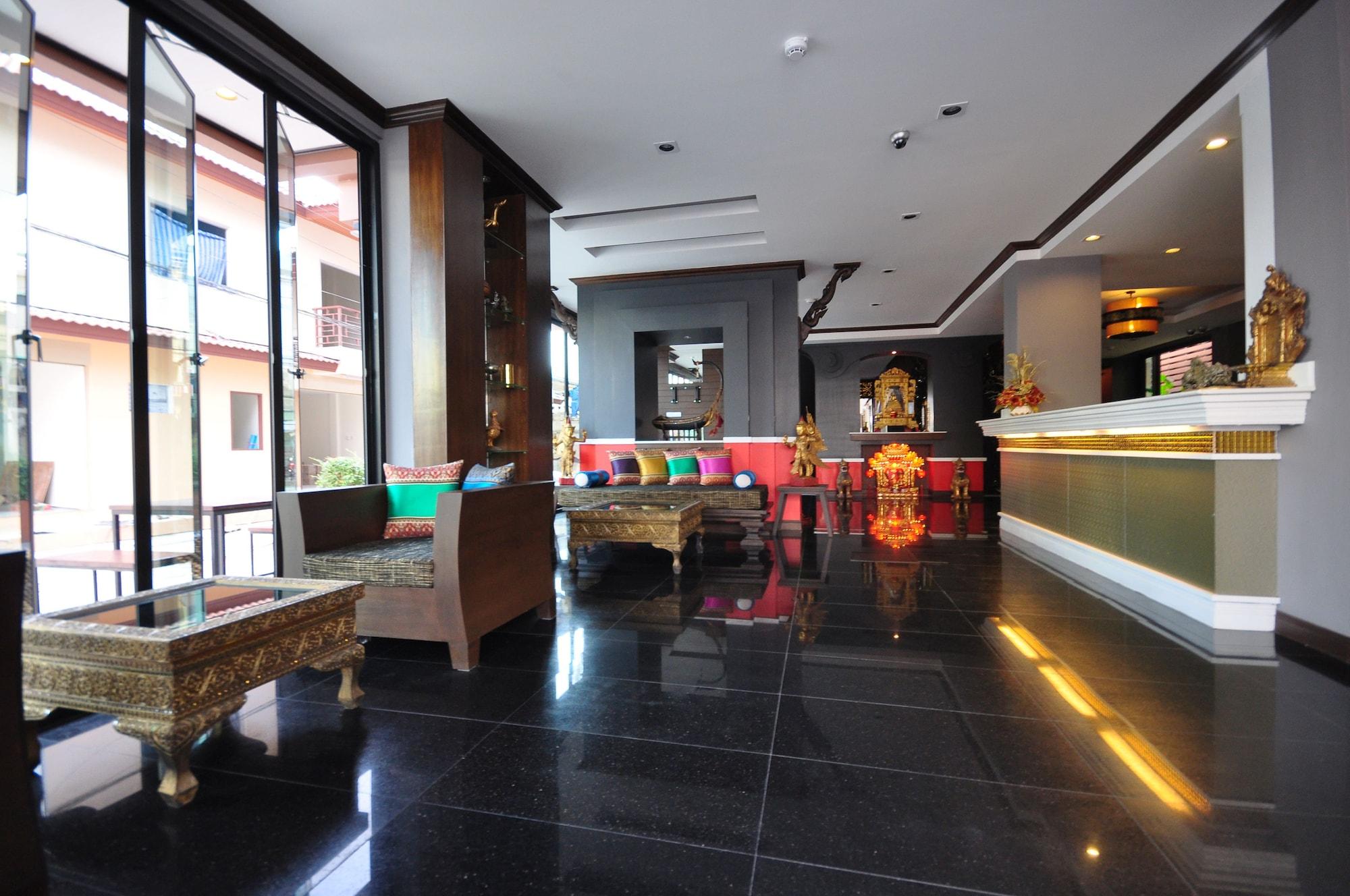 Vista Lobby Chalelarn Hotel