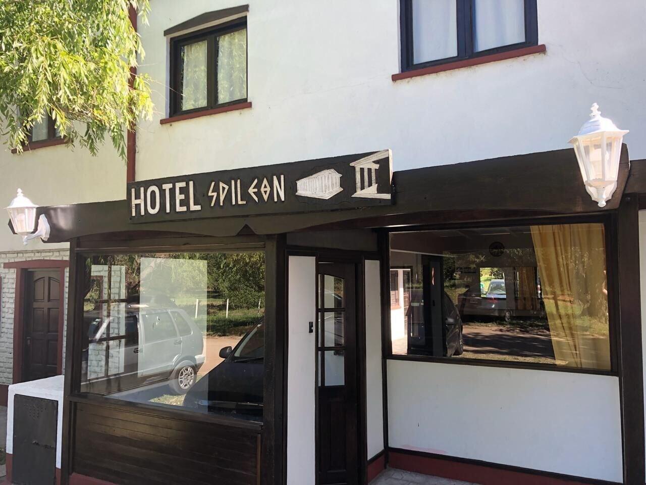 Vista Exterior Hotel Spileon