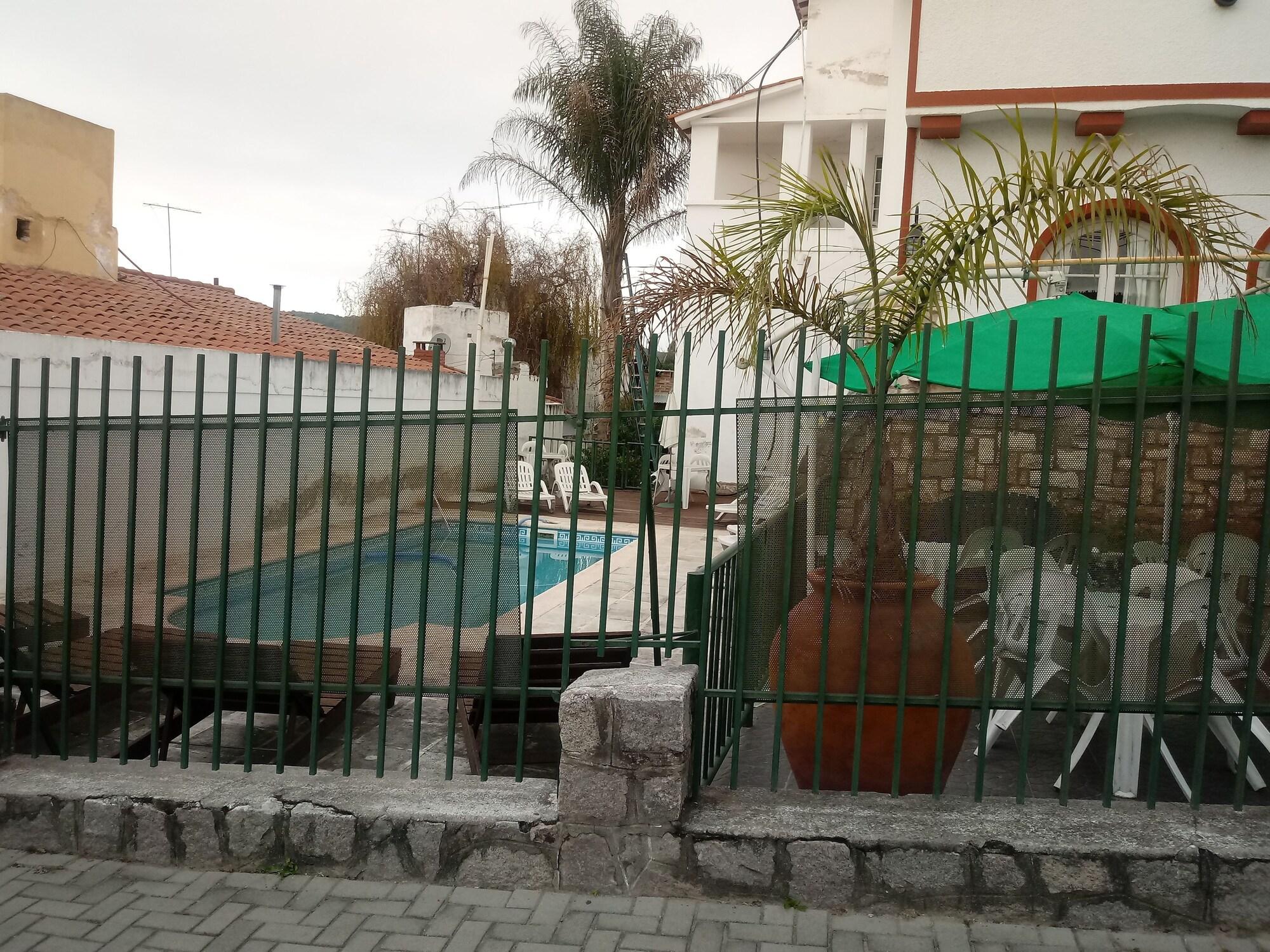 Vista Piscina Hotel Namuncurá