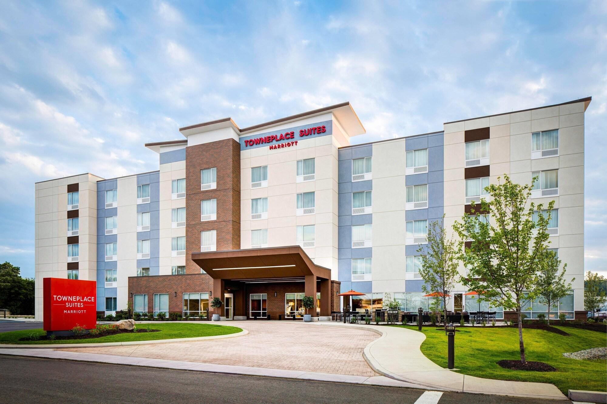 Varios Towneplace Suites Houston Hobby Airport