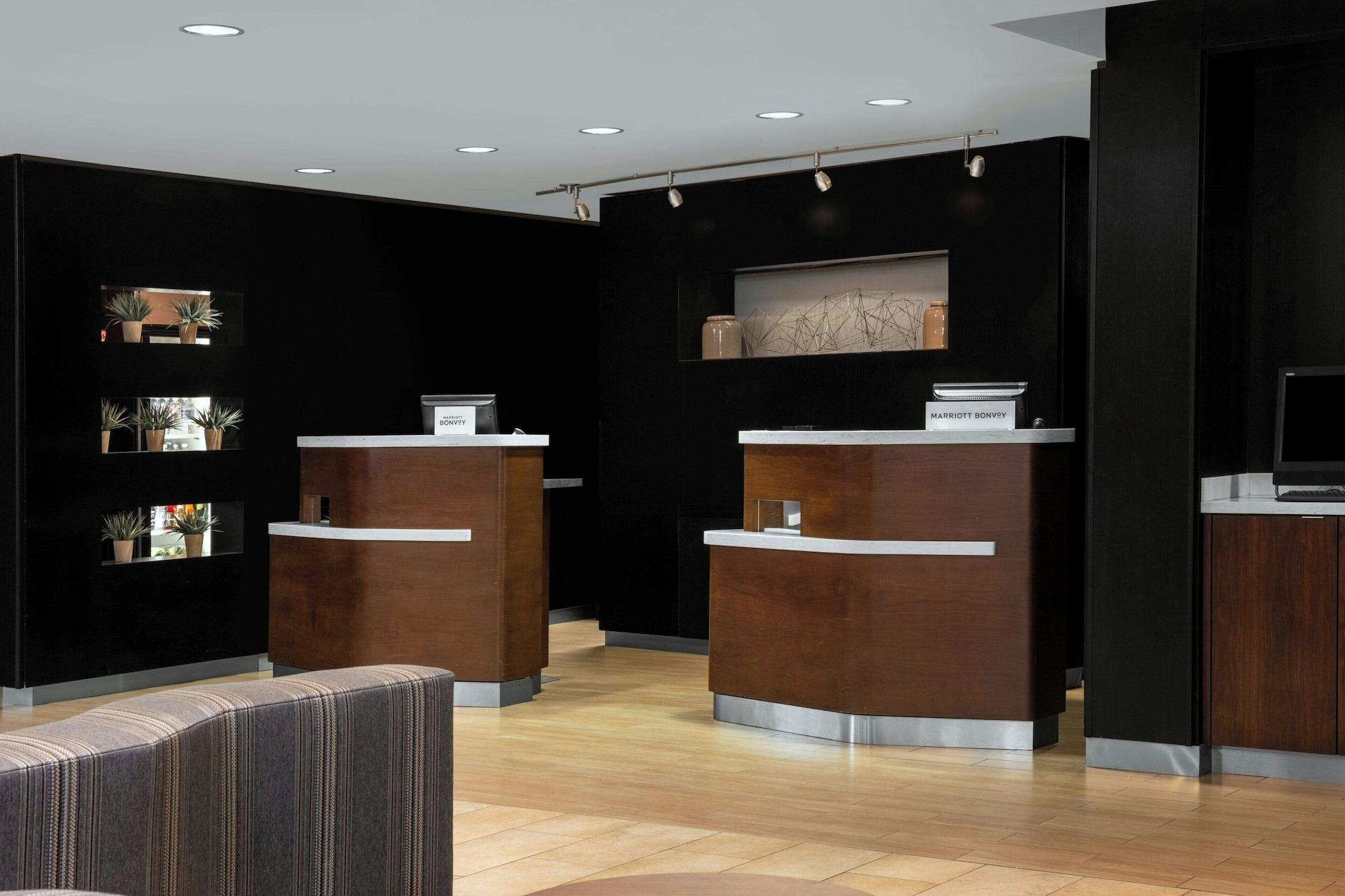 Vista Lobby Courtyard by Marriott Jacksonville I-295/East Beltway